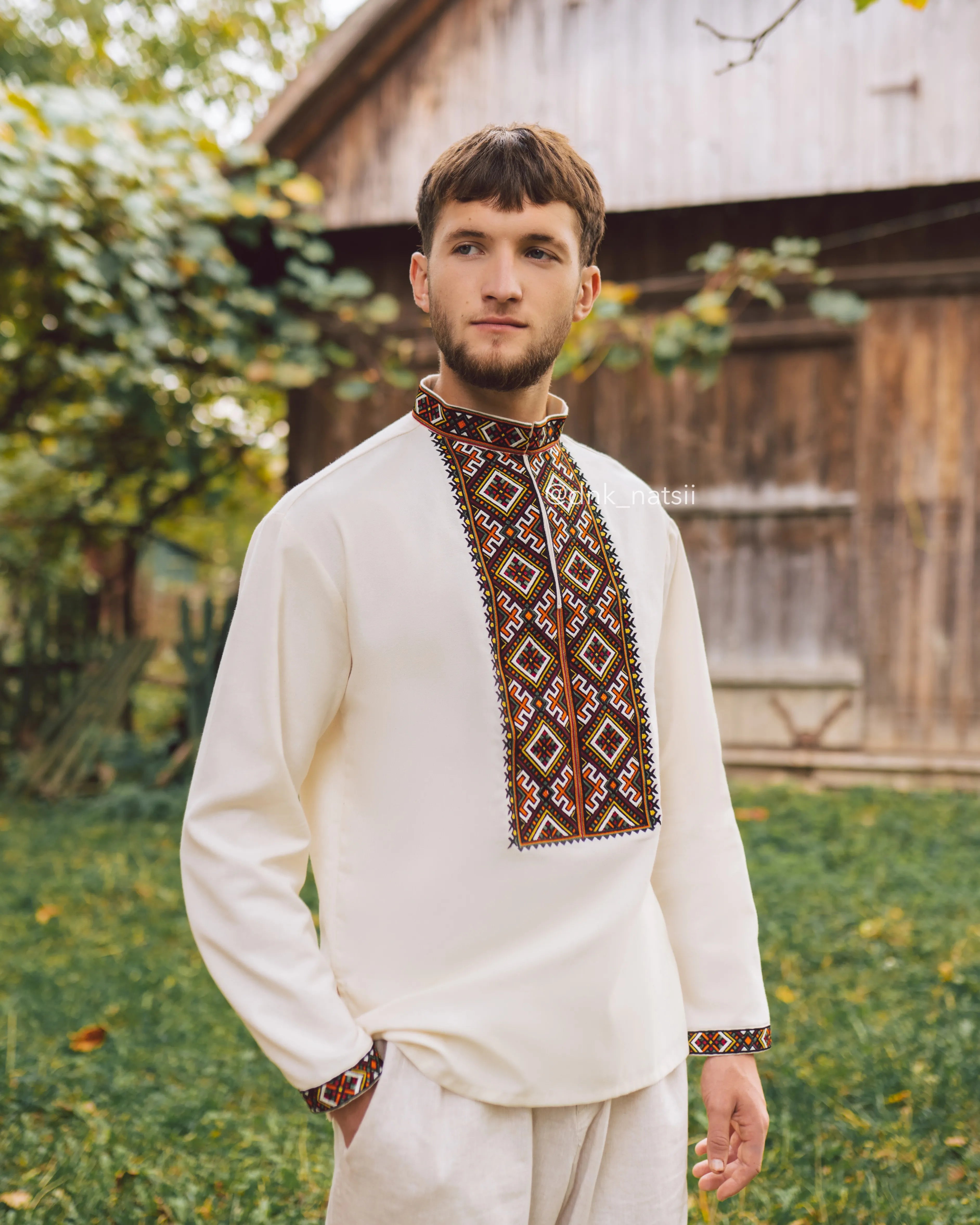 Чоловічі вишиванки