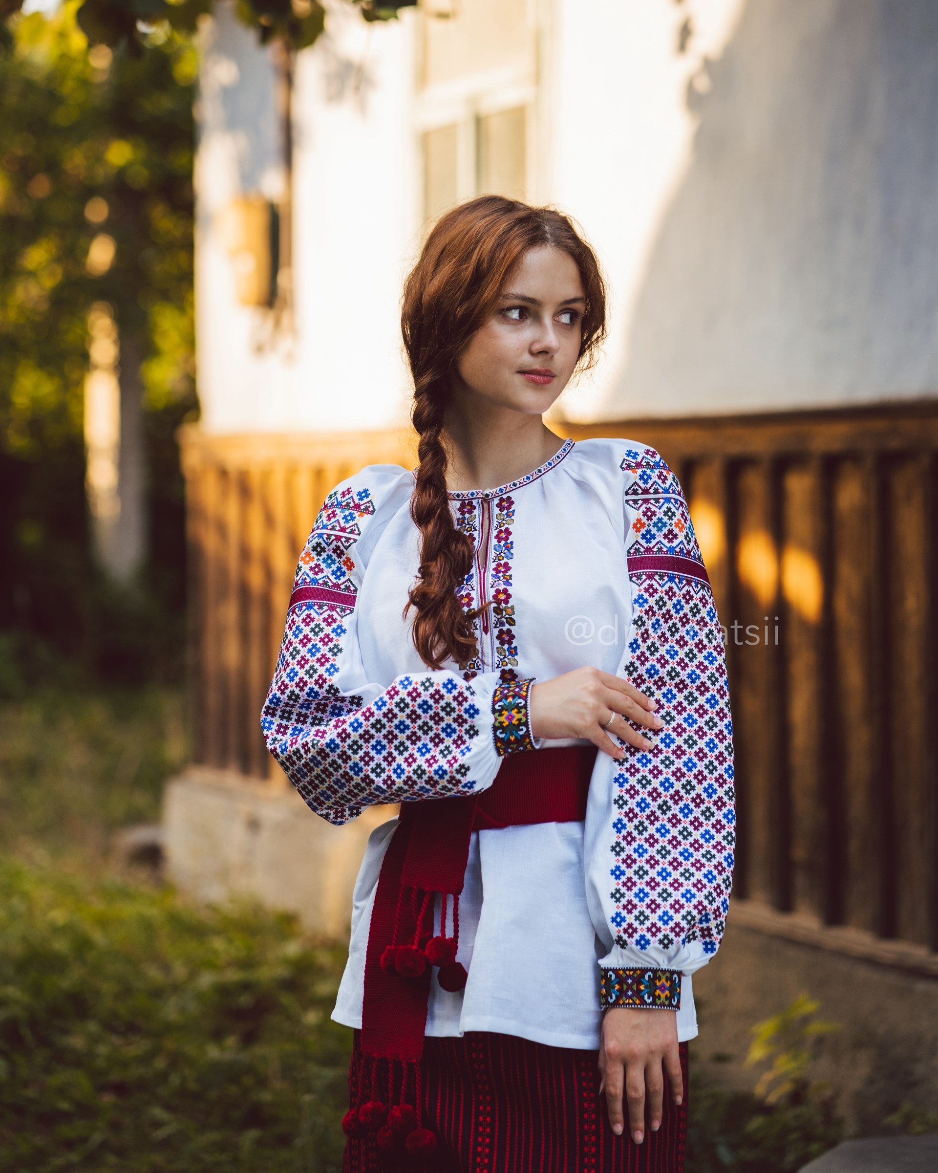 Вишиванка жіноча "Кокетка (1)"(біла)