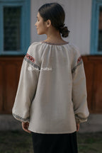 Вишиванка жіноча "Окраса (1)"(сіра)