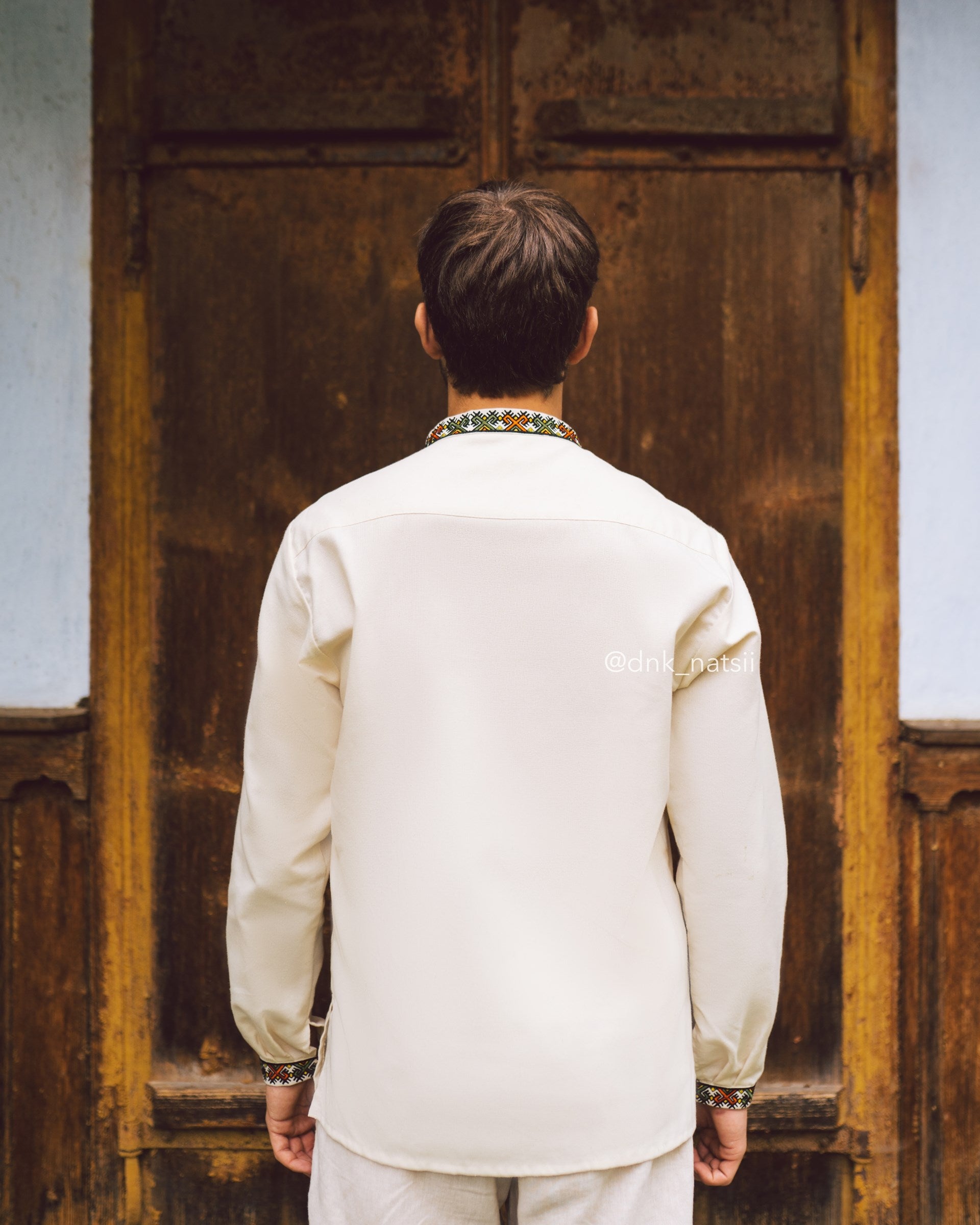 Вишиванка чоловіча "Бистриця (2)"(молочна)