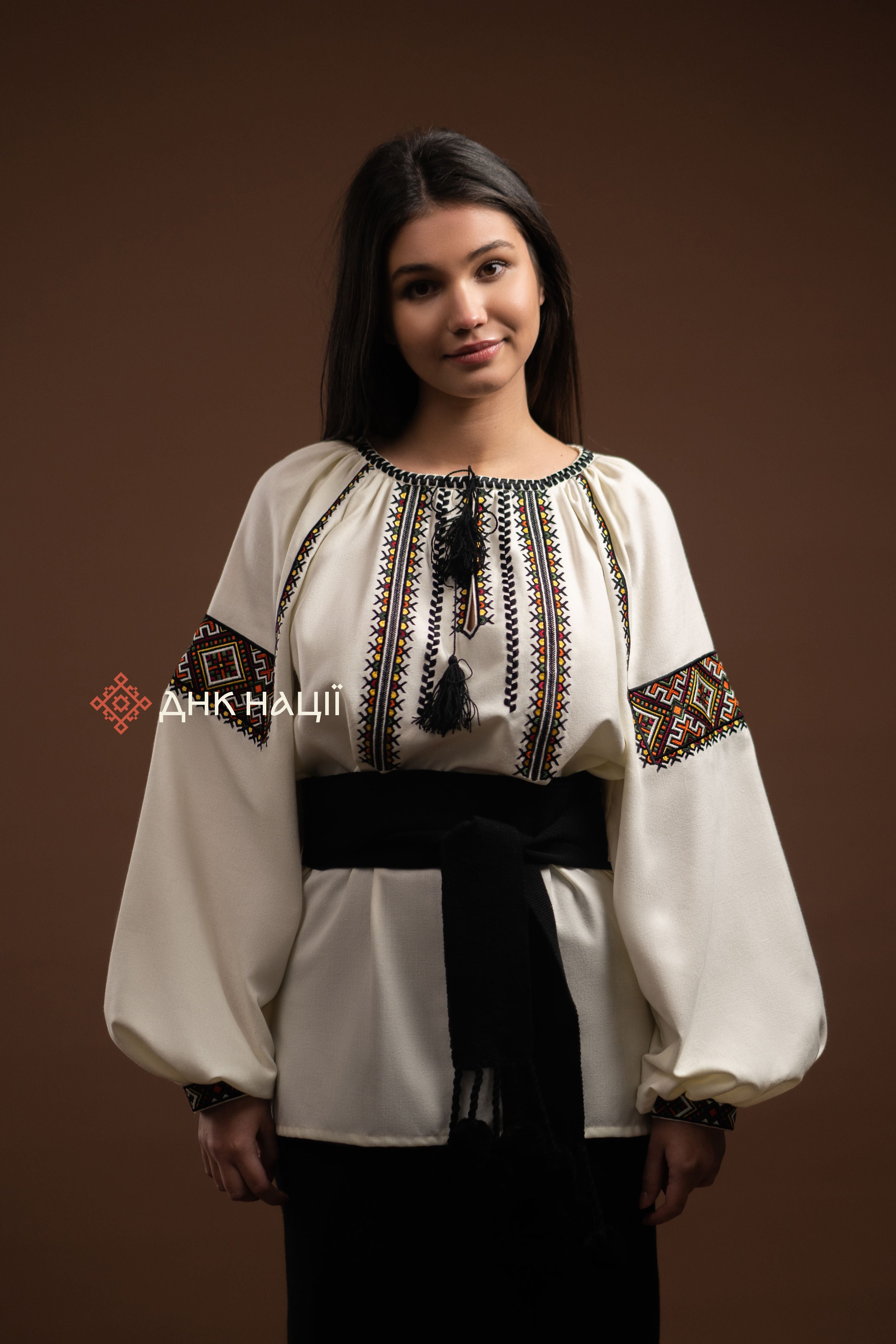 Вишиванка жіноча "Добробут (1)"(Молочна)