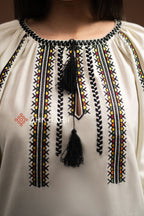 Вишиванка жіноча "Добробут (1)"(Молочна)