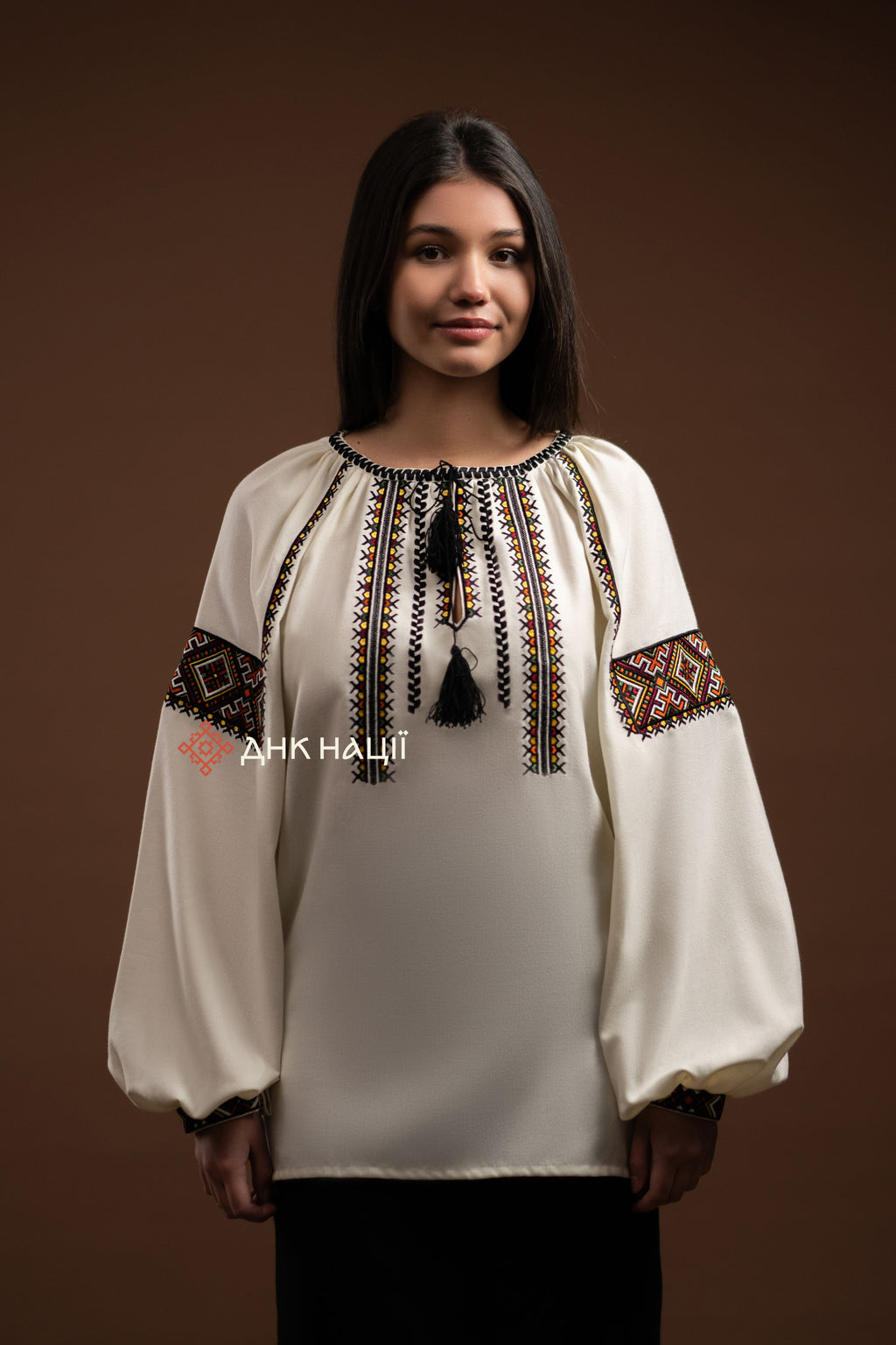 Вишиванка жіноча "Добробут (1)"(Молочна)