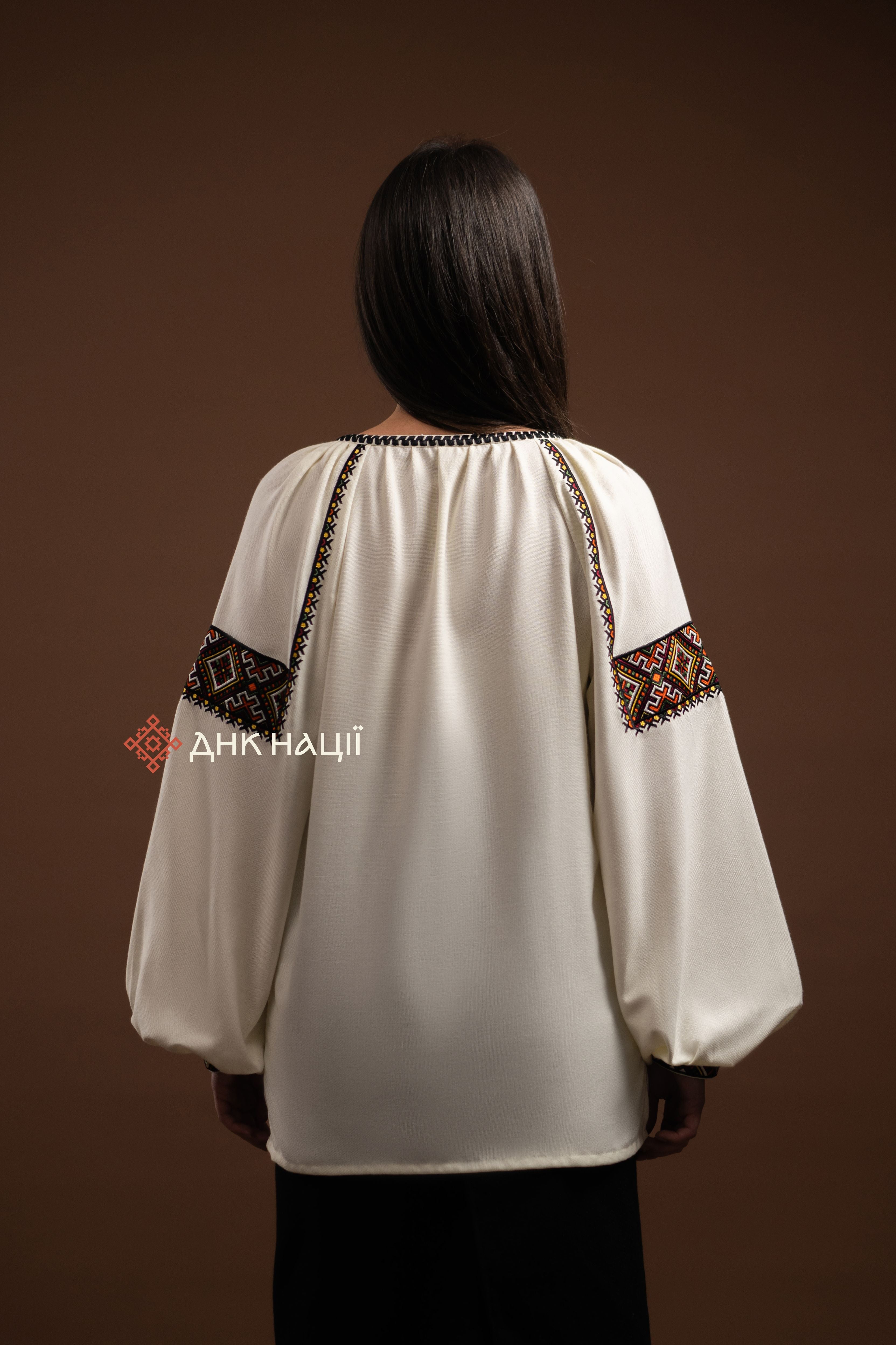 Вишиванка жіноча "Добробут (1)"(Молочна)