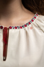 Вишиванка жіноча "Ликерія"(молочна)