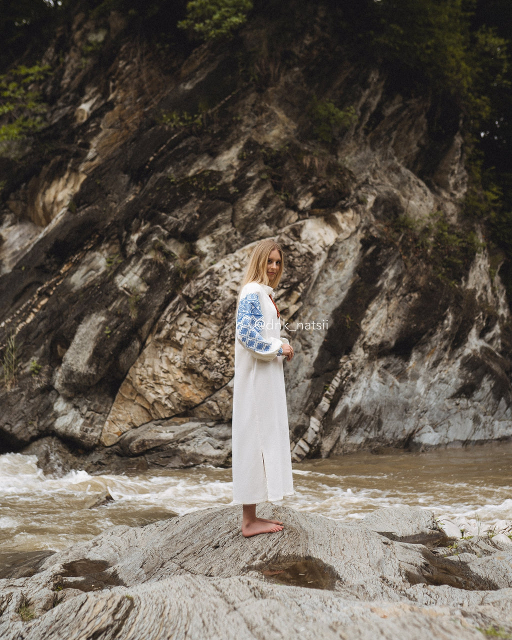 Вишита сукня "Княжа (3)"(молочна)