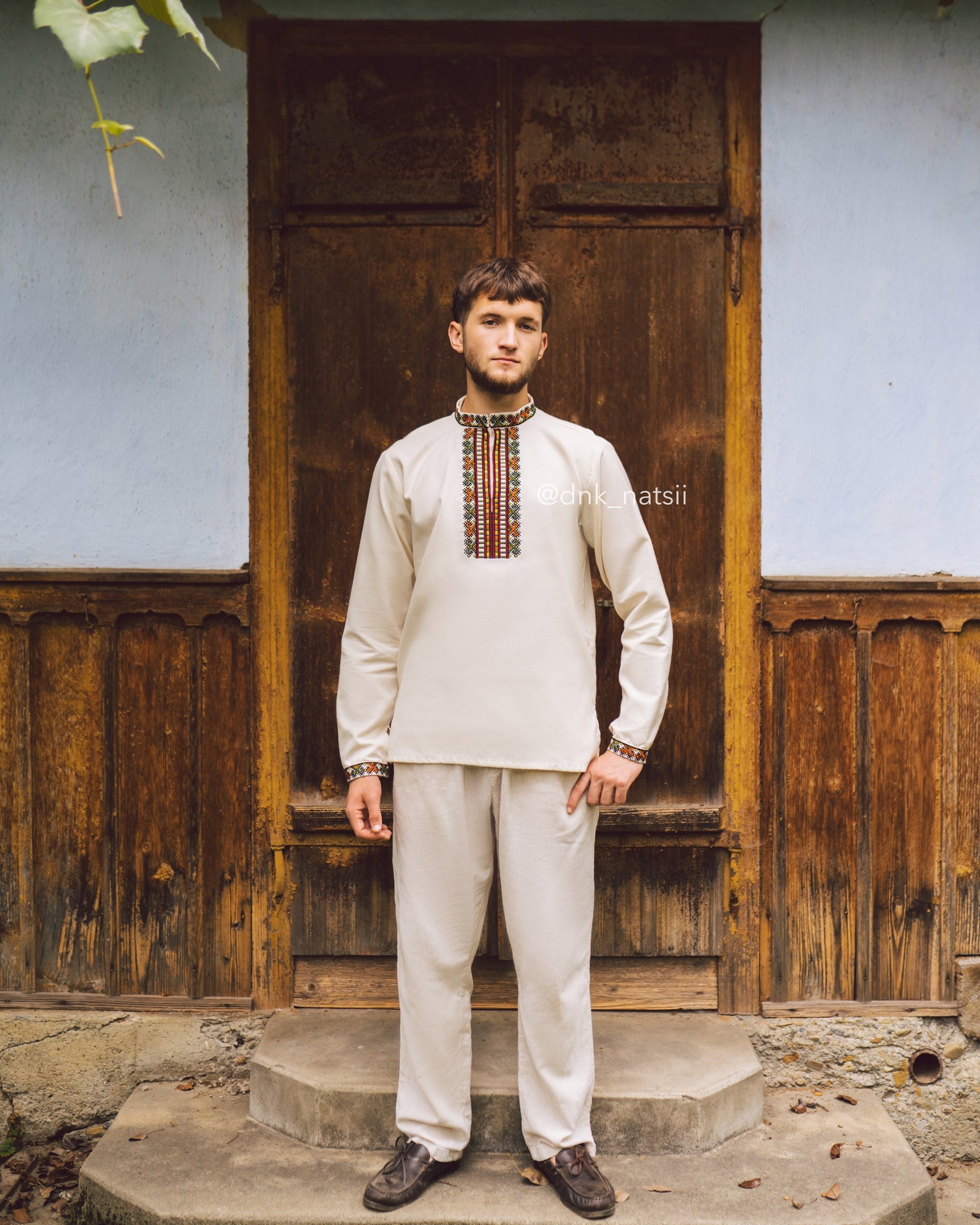 Вишиванка чоловіча "Бистриця (2)"(молочна)