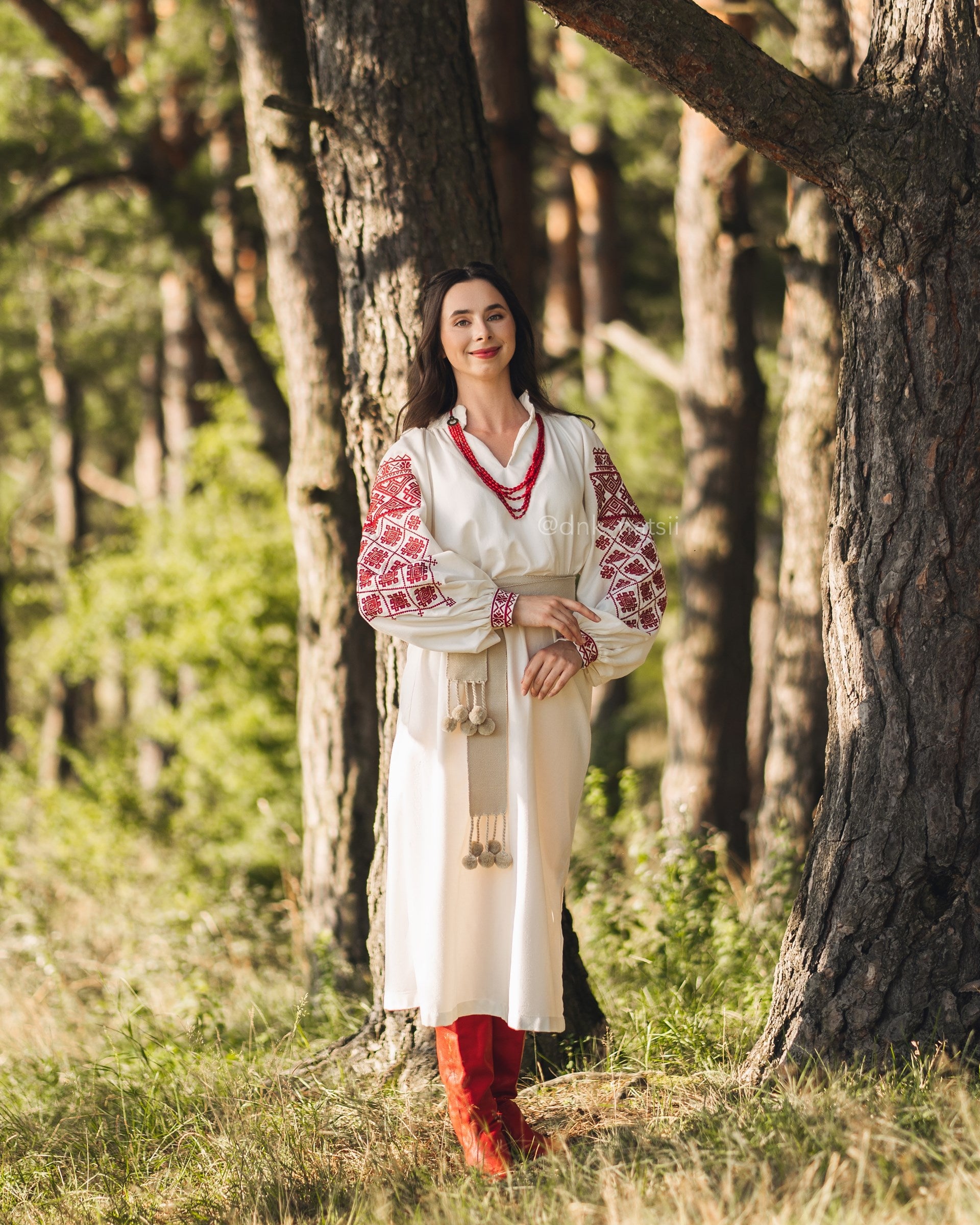 Вишита сукня "Княжа (1)"(молочна)