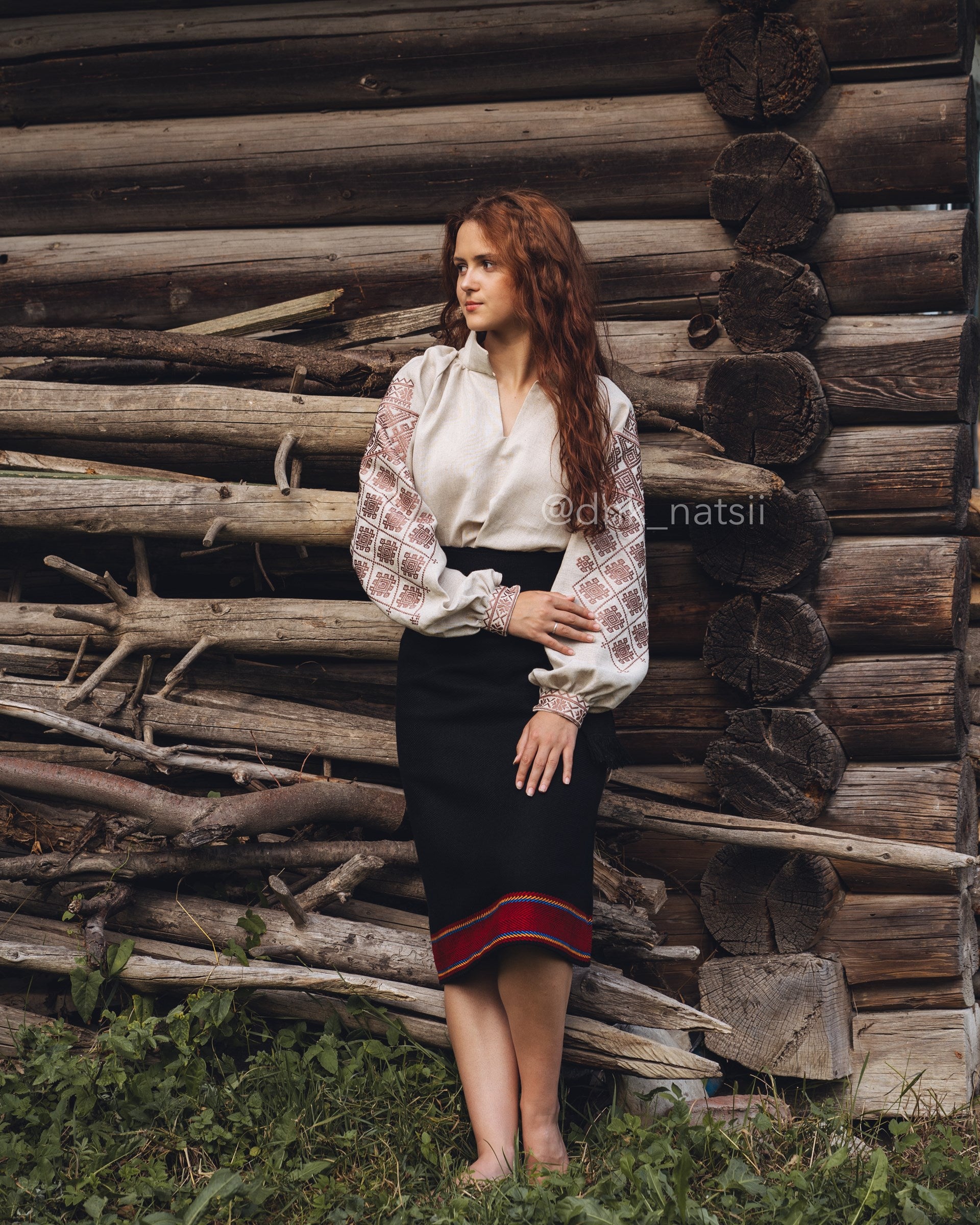 Вишиванка жіноча "Княжа (2)"(сіра)