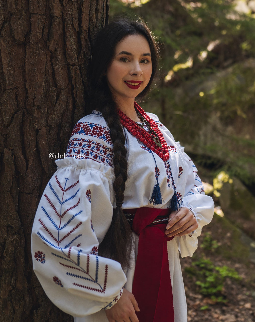 Вишиванка жіноча "Слобожанщина"(біла)