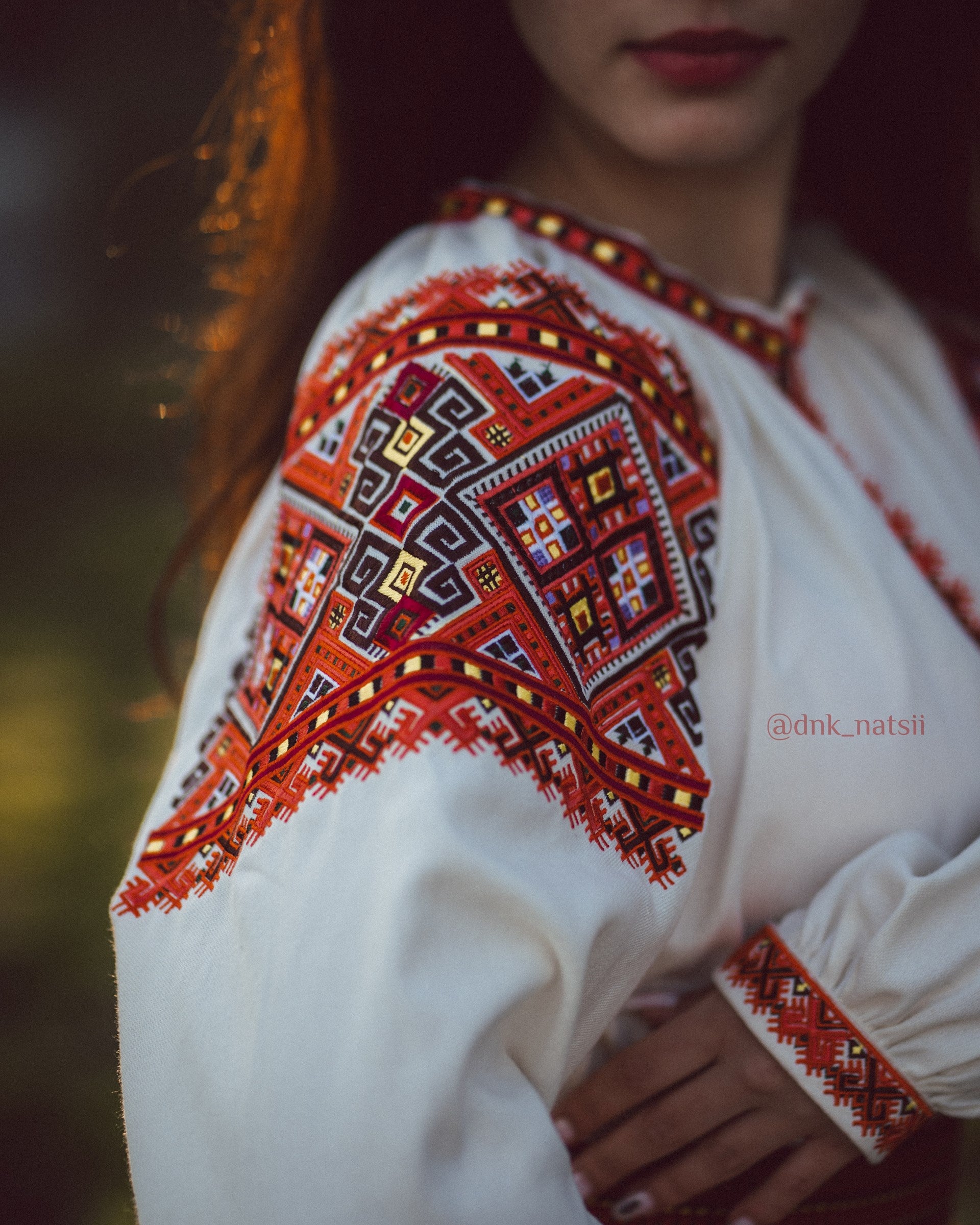 Вишита сукня "Закарпатська (2)"(молочна)