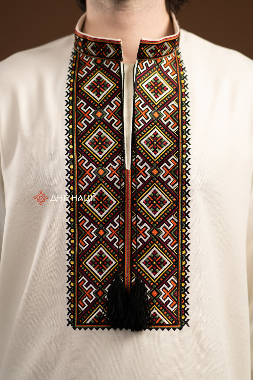 Вишиванка чоловіча "Добробут (1)"(молочна)