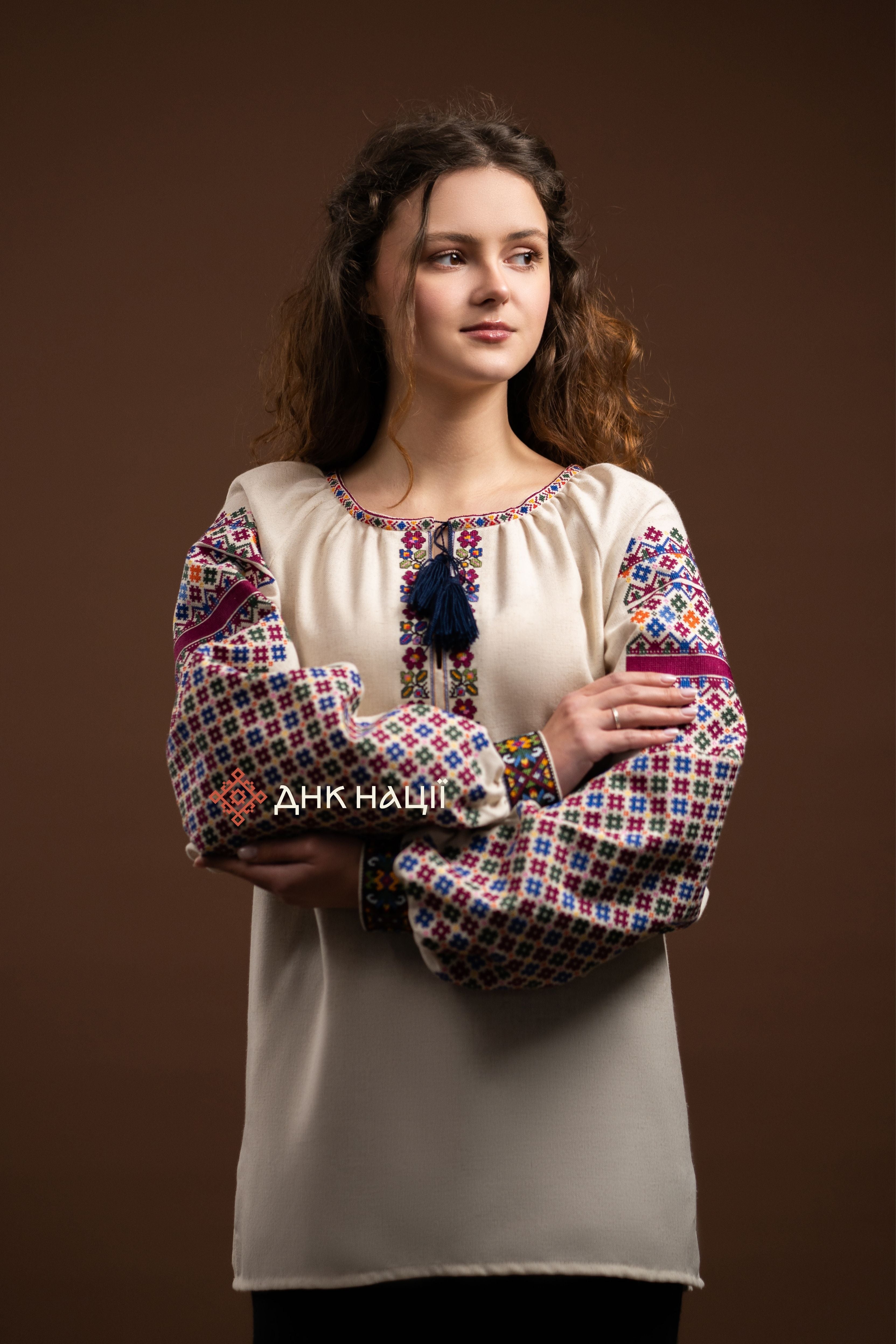 Вишиванка жіноча "Кокетка (2)"(бежева)