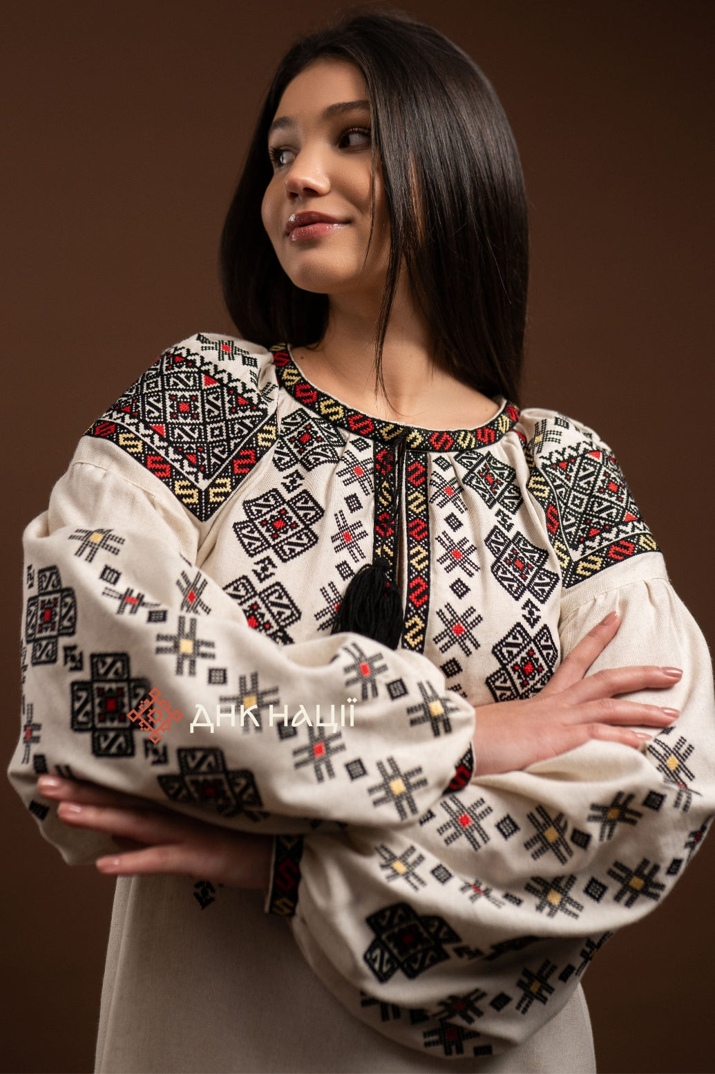 Вишиванка жіноча "Черемош (1)"(бежева)