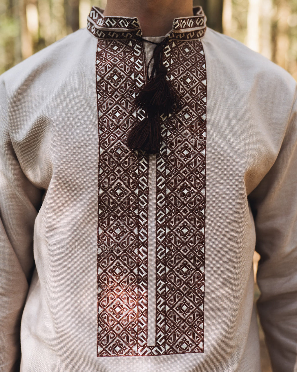 Вишиванка чоловіча "Благовільна"(коричнева)