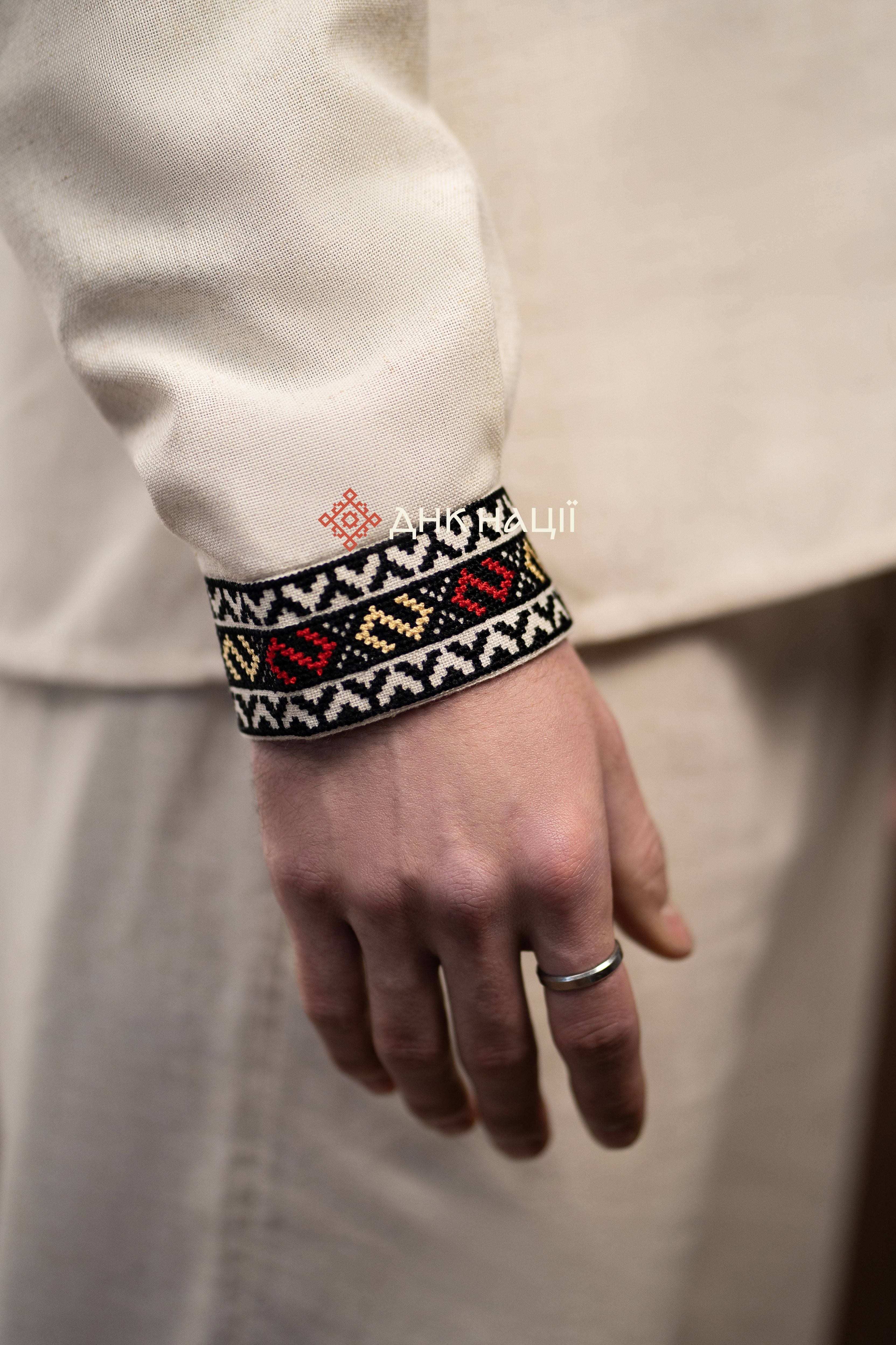 Вишиванка чоловіча "Черемош (1)"(бежева)