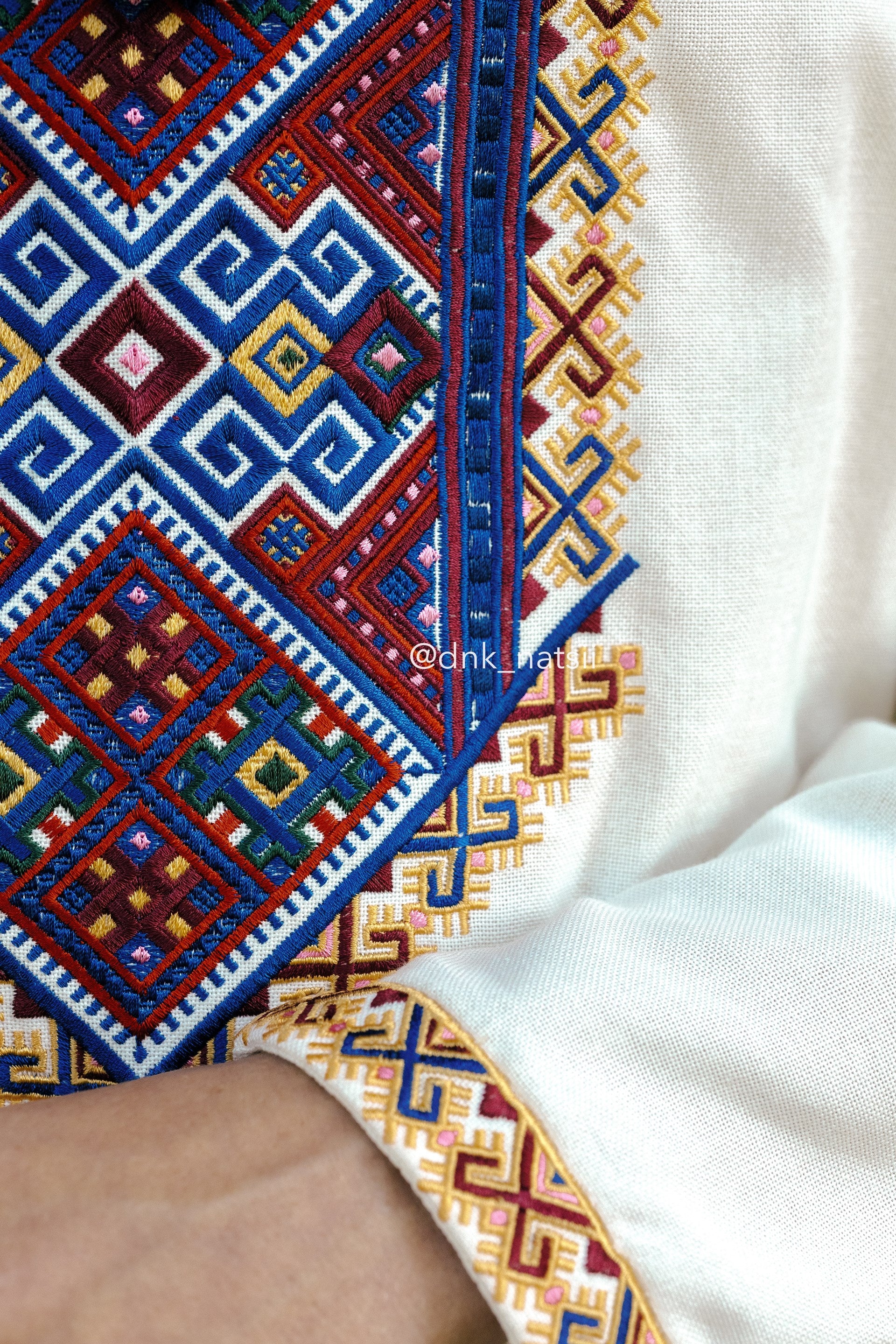 Вишиванка чоловіча "Верховинка"(молочна)