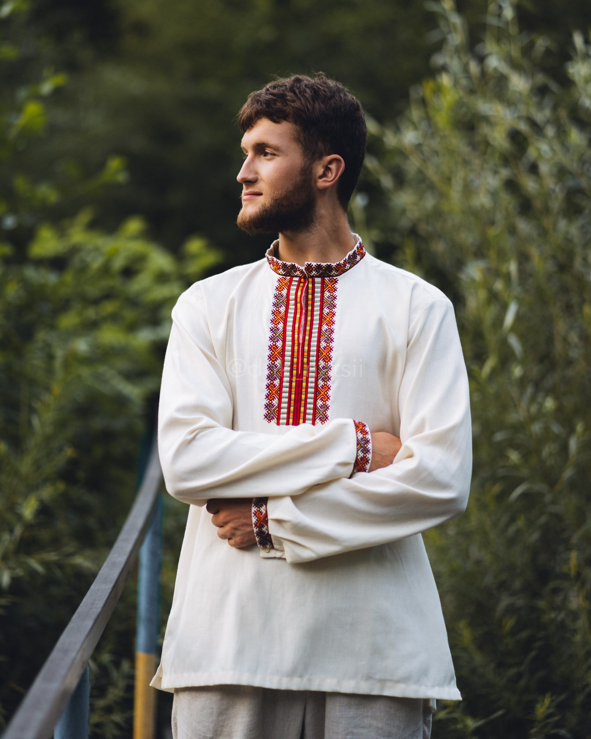 Вишиванка чоловіча "Бистриця (1)"(молочна)