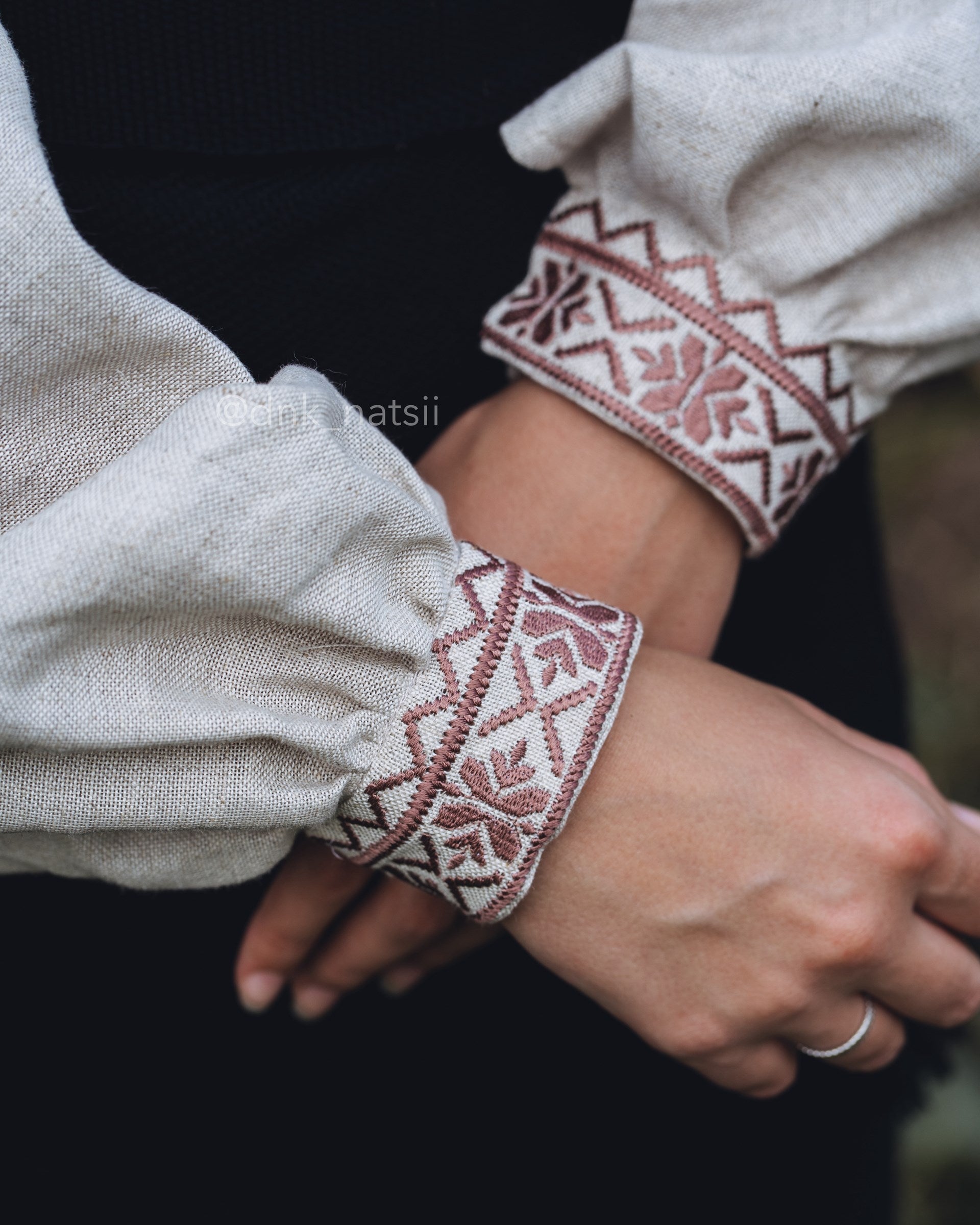 Вишиванка жіноча "Княжа (2)"(сіра)