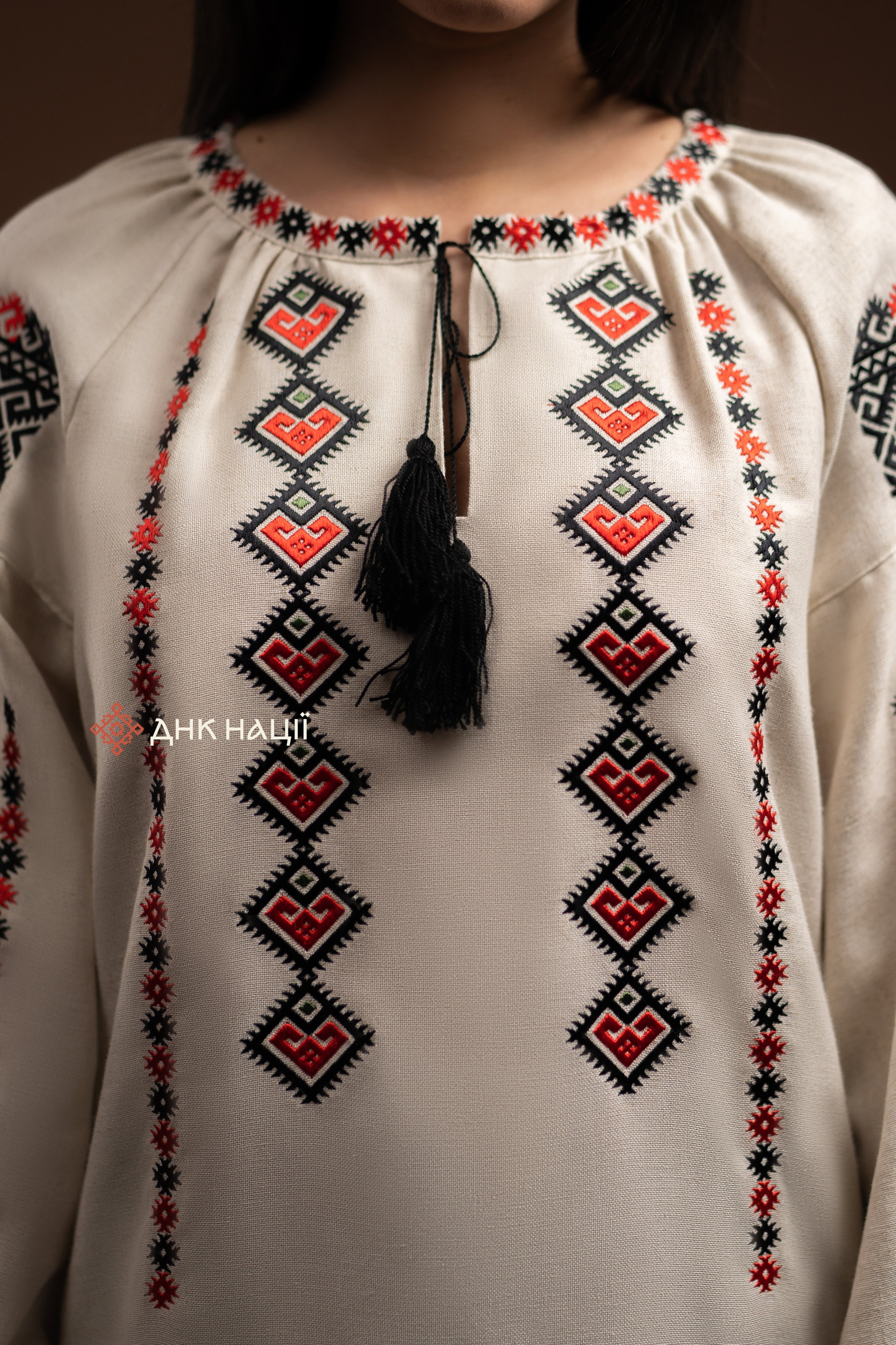 Сорочка жіноча "Сузірʼя" (РОЗПРОДАЖ ОГ - 105)