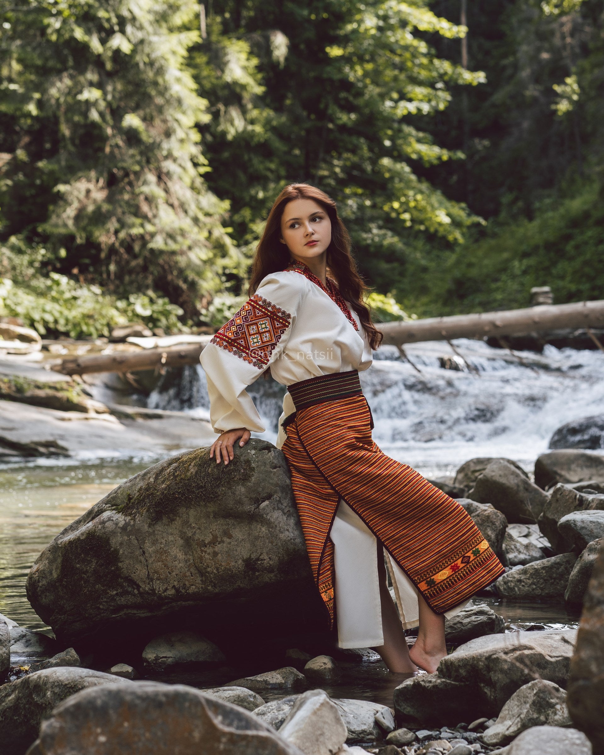 Вишита сукня "Бистриця (1)"(молочна)