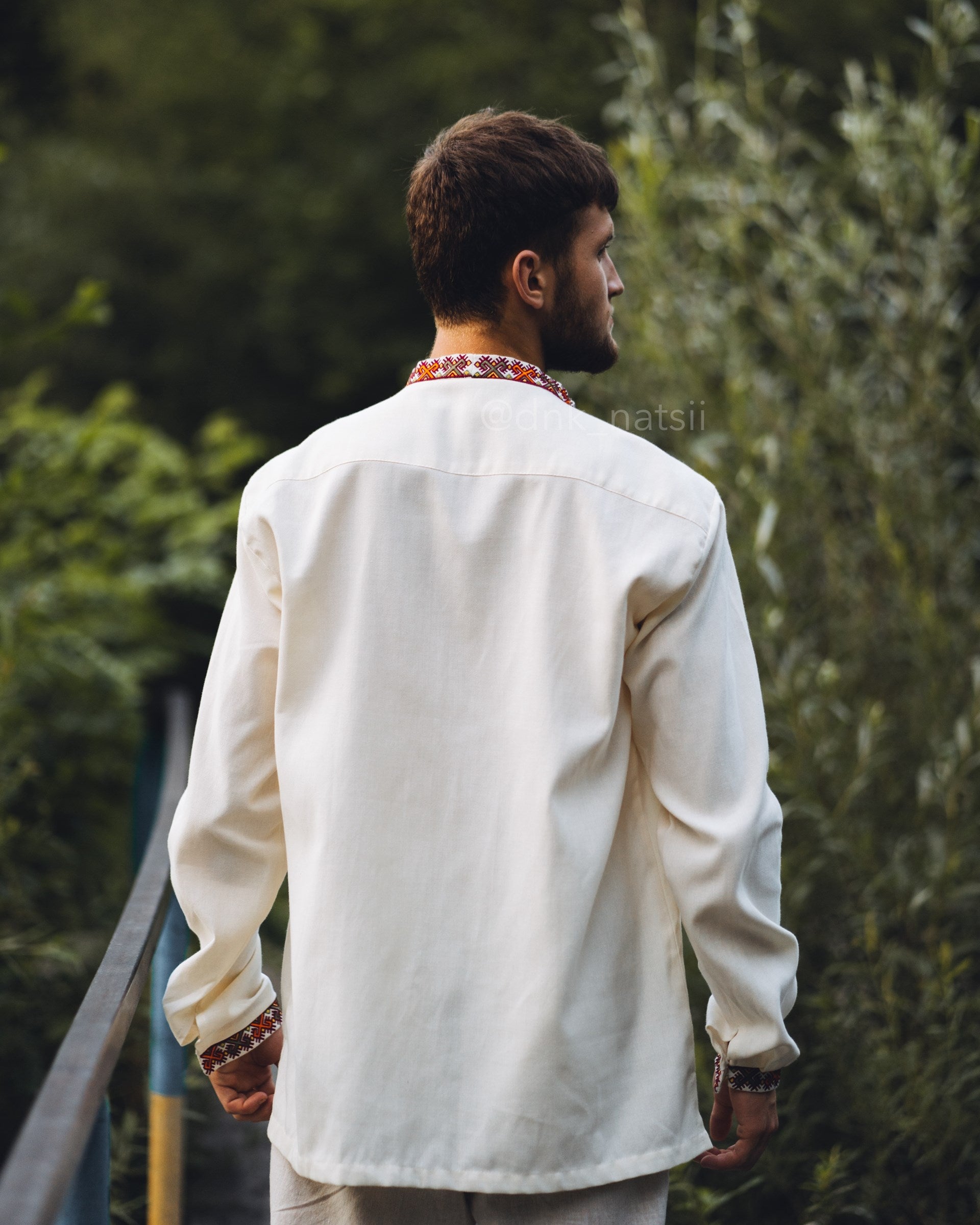 Вишиванка чоловіча "Бистриця (1)"(молочна)