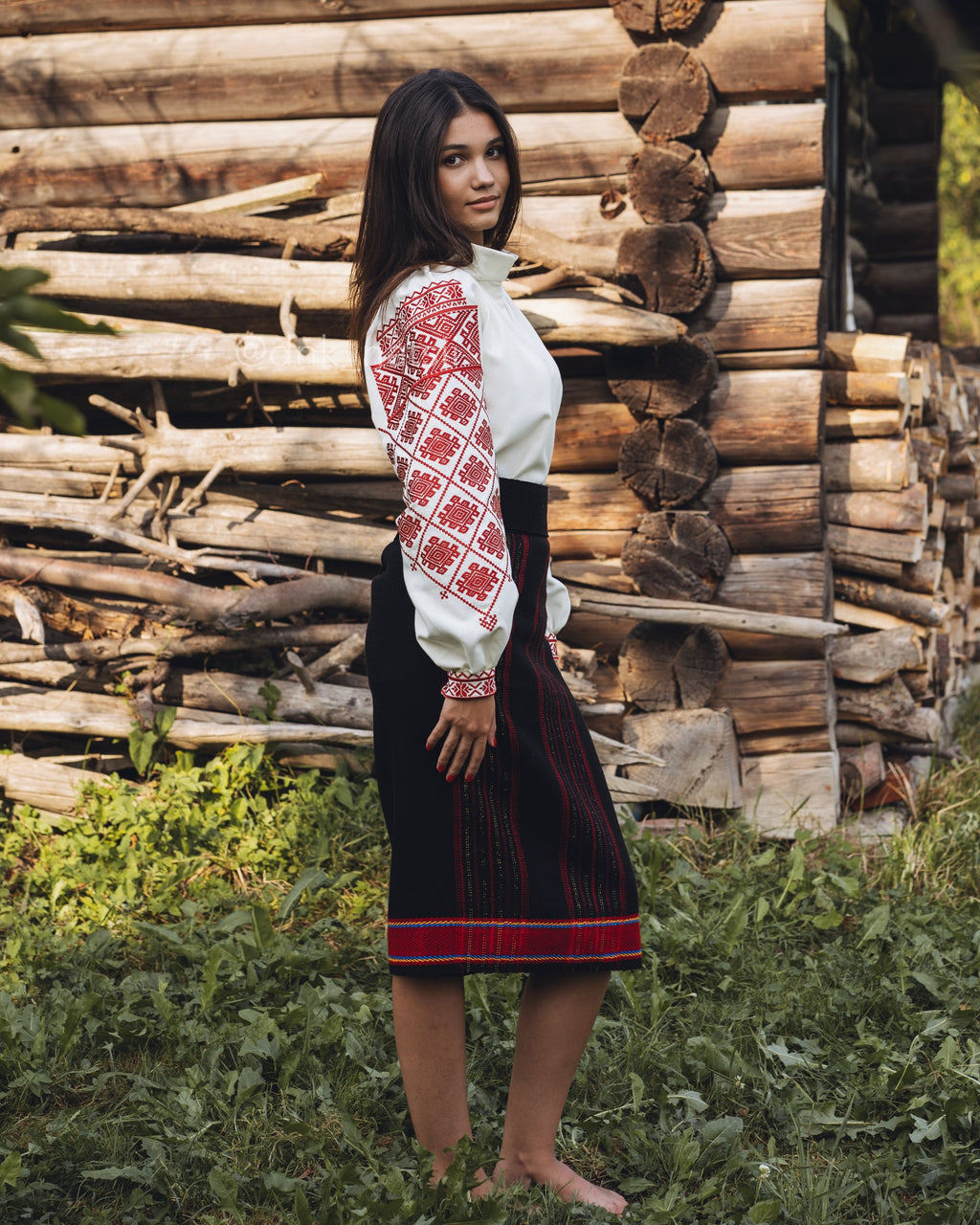 Вишиванка жіноча "Княжа (1)"(молочна)