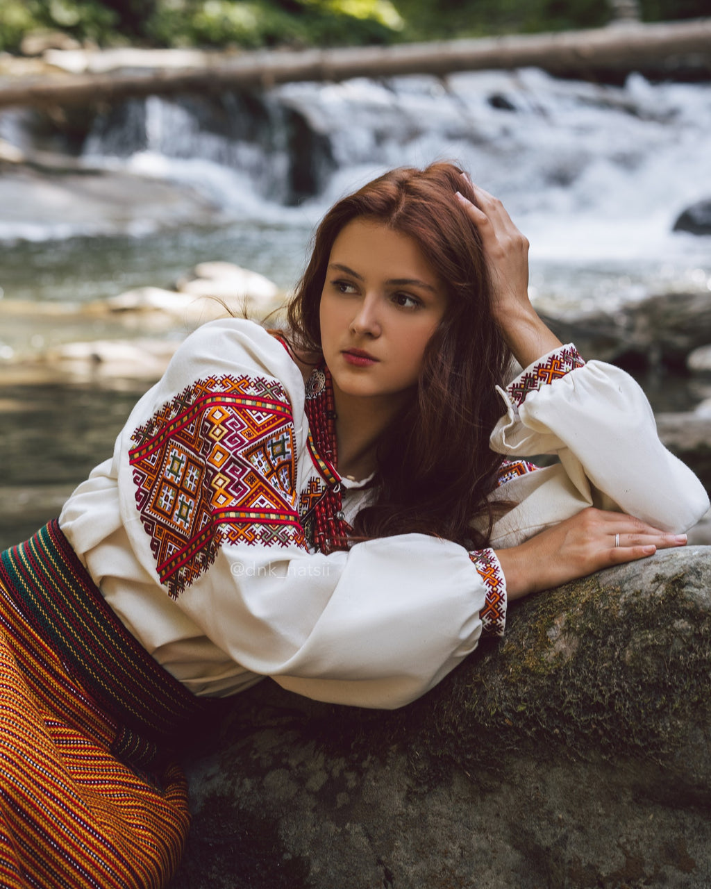 Вишиванка жіноча "Бистриця (1)"(молочна)