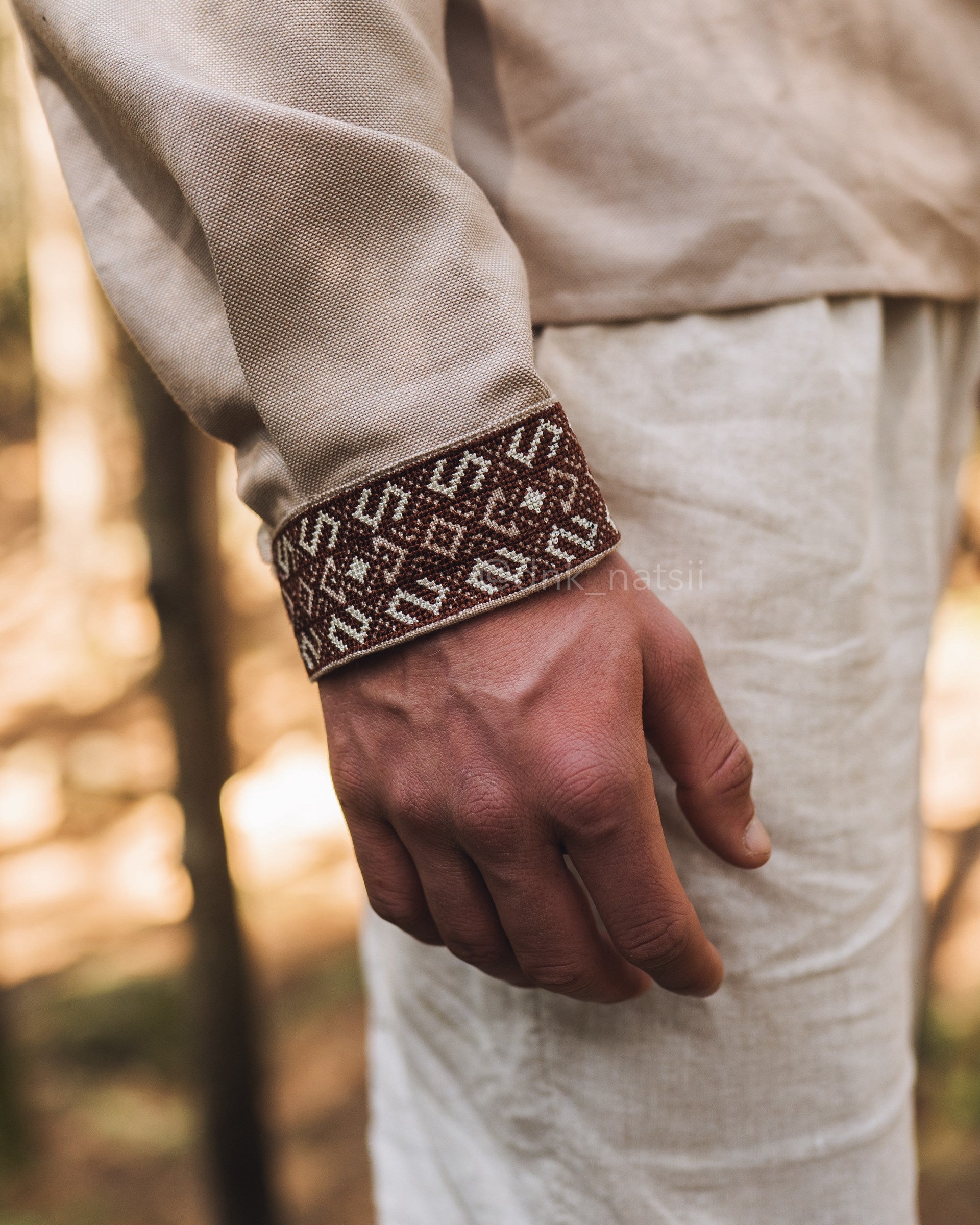 Вишиванка чоловіча "Благовільна"(коричнева)