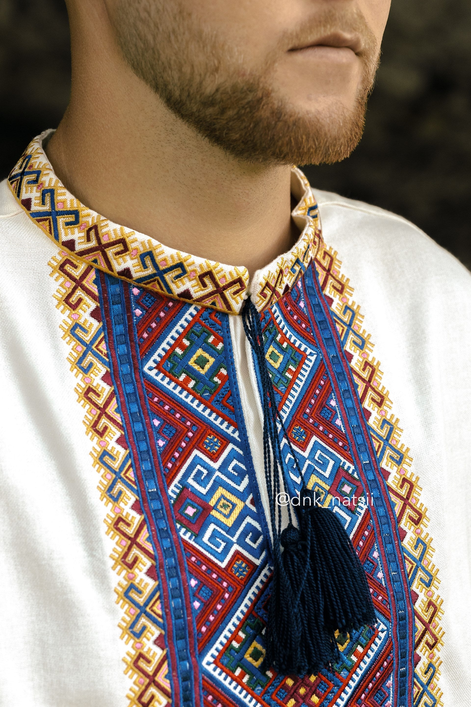 Вишиванка чоловіча "Верховинка"(молочна)