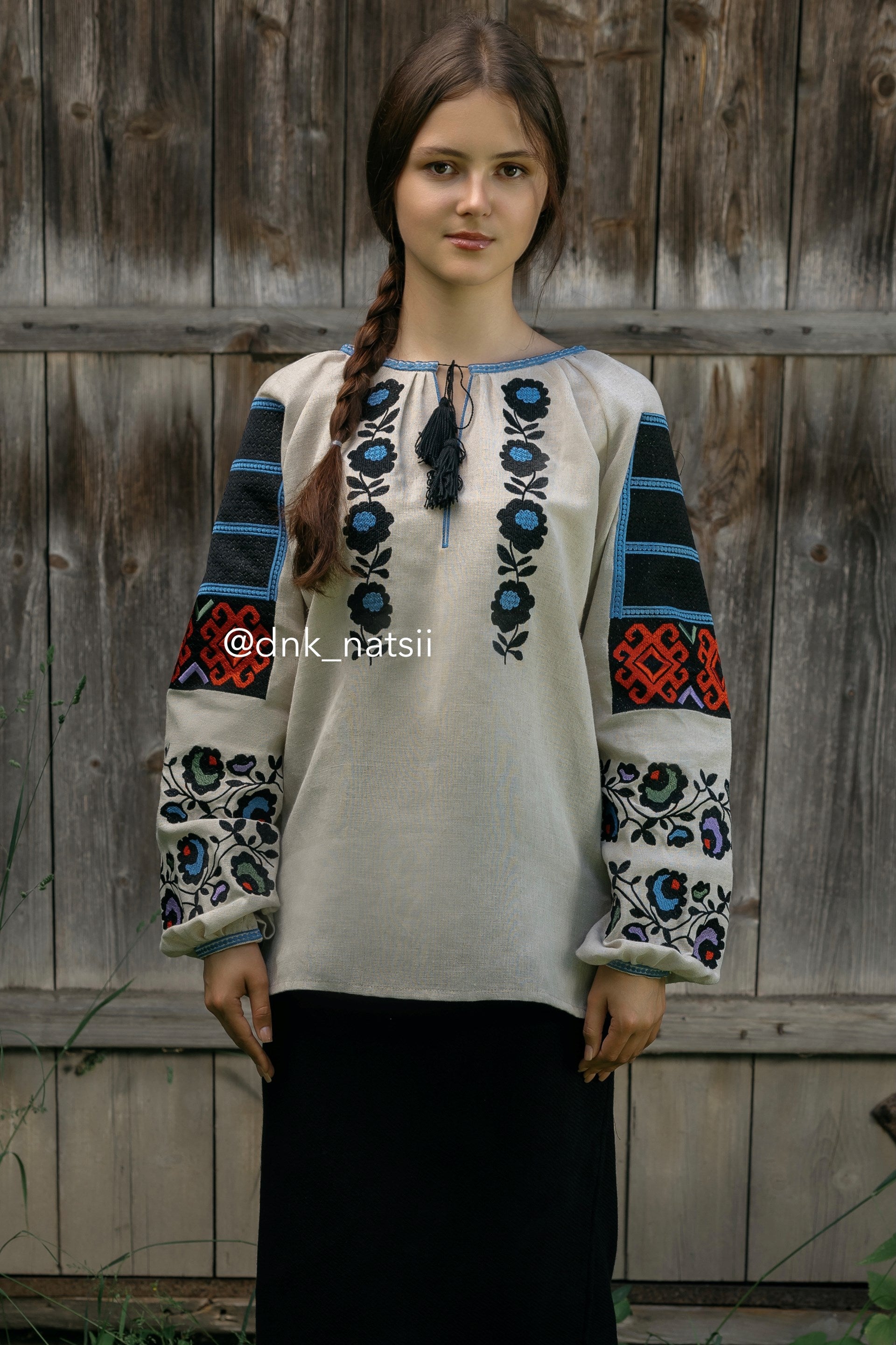 Вишиванка жіноча "Борщівська"(сіра)