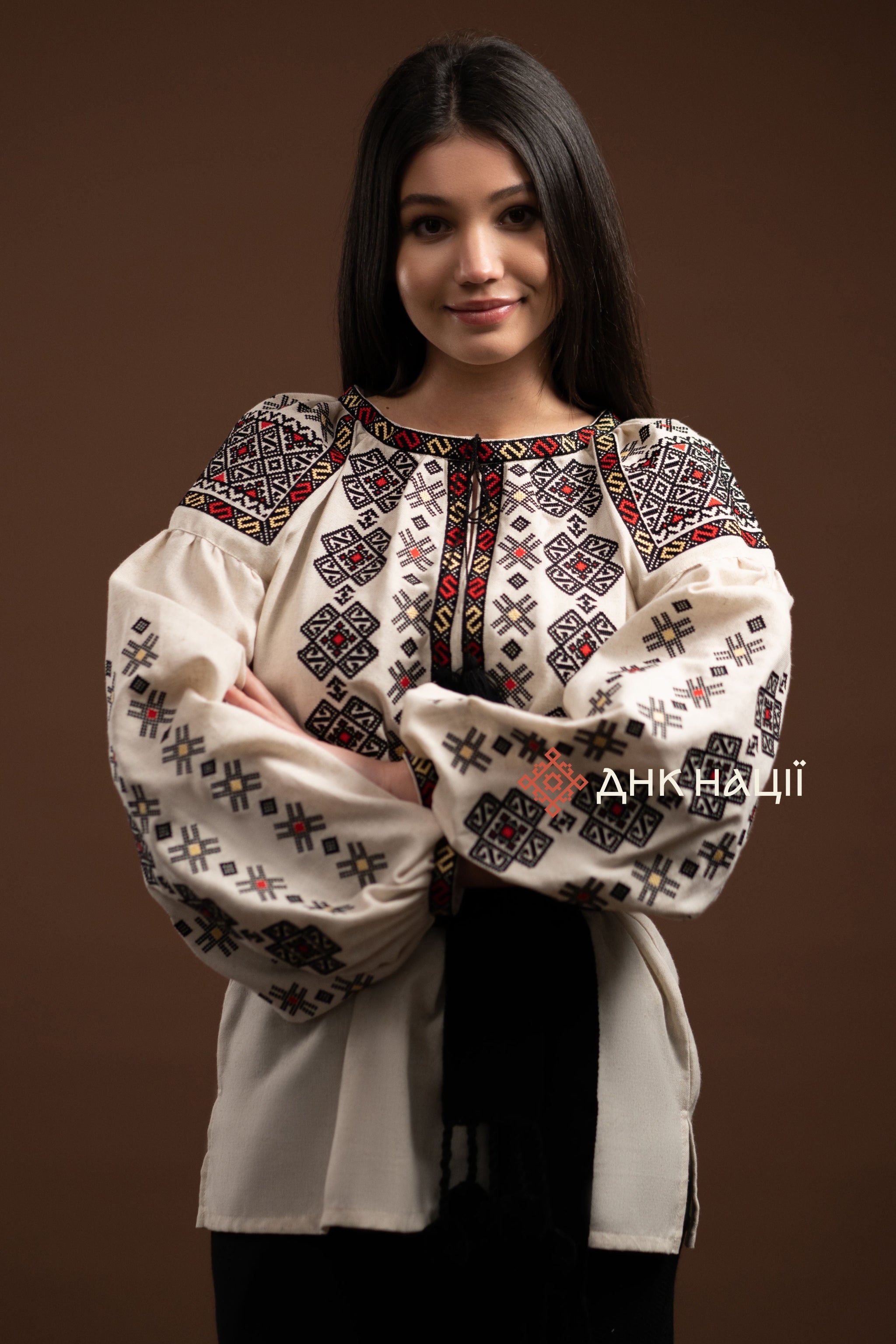 Вишиванка жіноча "Черемош (1)"(бежева)