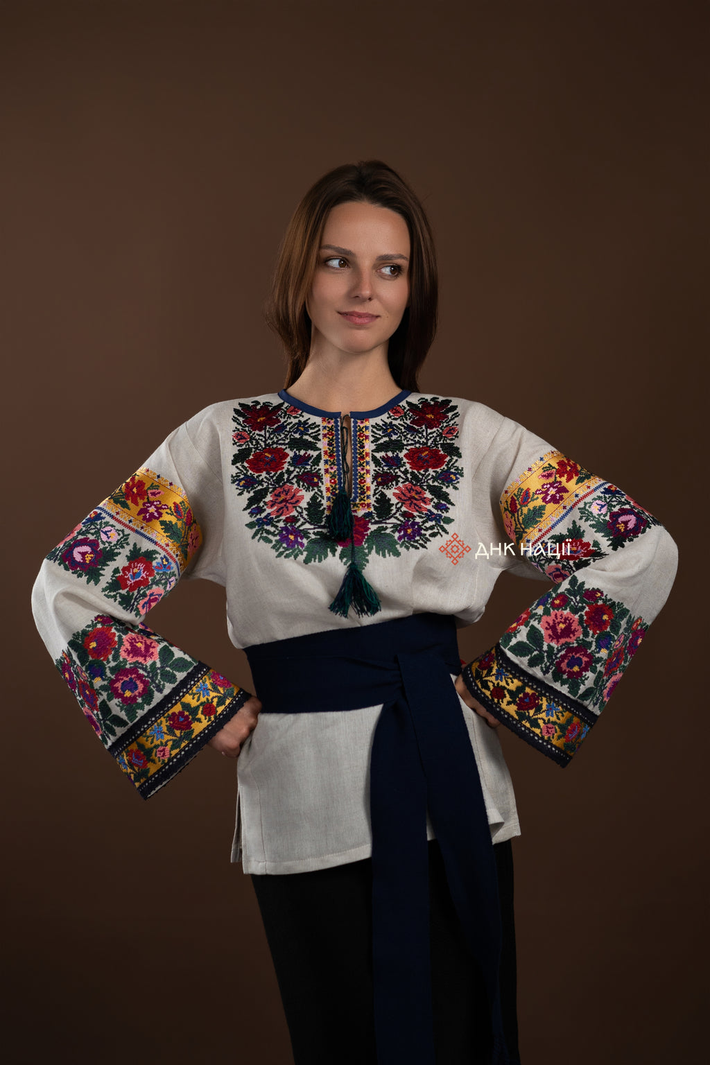 Вишиванка жіноча "Рута (2)"(сіра)