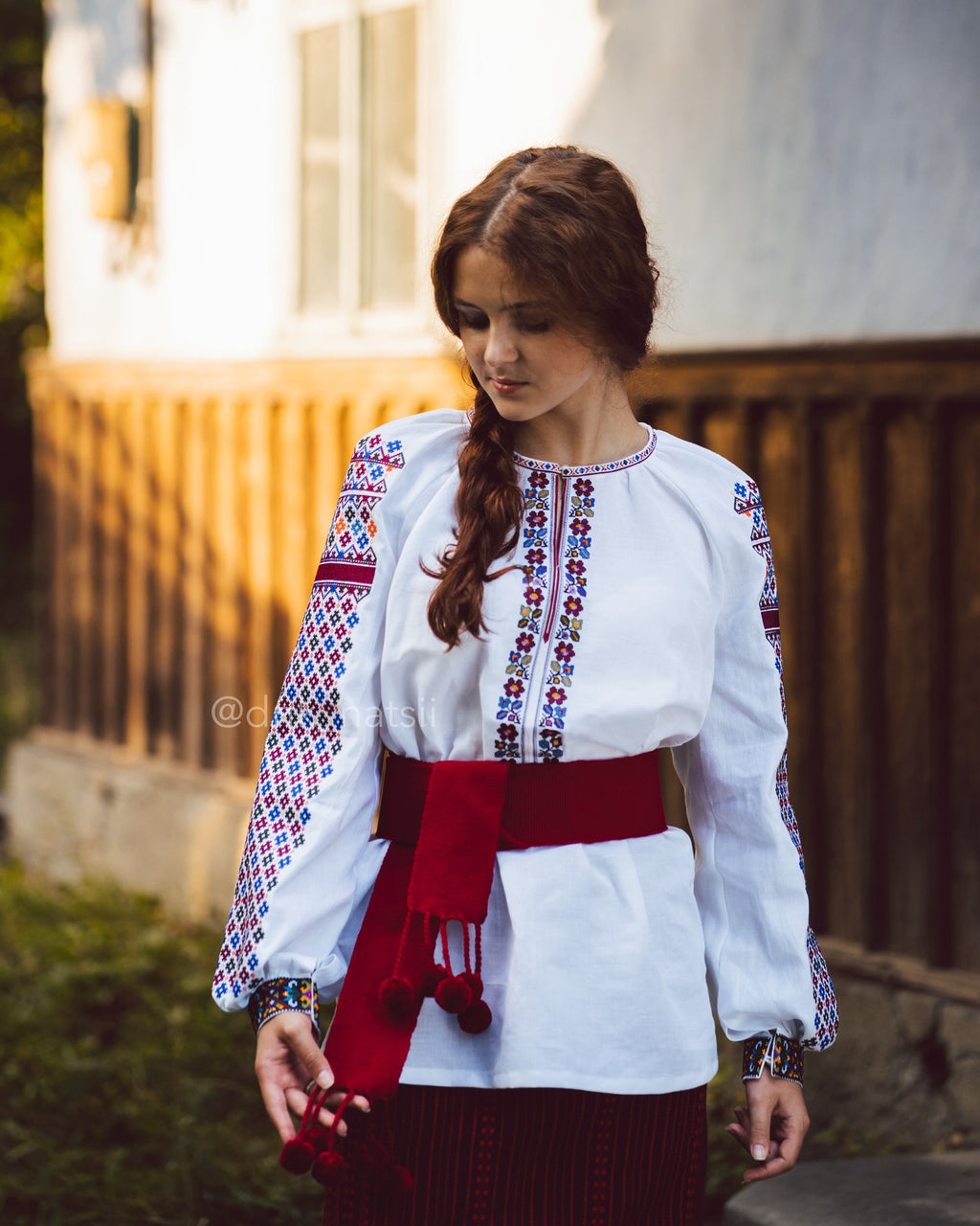 Вишиванка жіноча "Кокетка (1)"(біла)