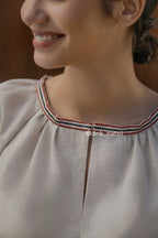 Вишиванка жіноча "Окраса (1)"(сіра)