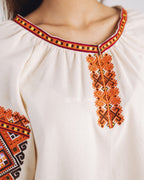 Вишита сукня "Закарпатська (2)"(молочна)