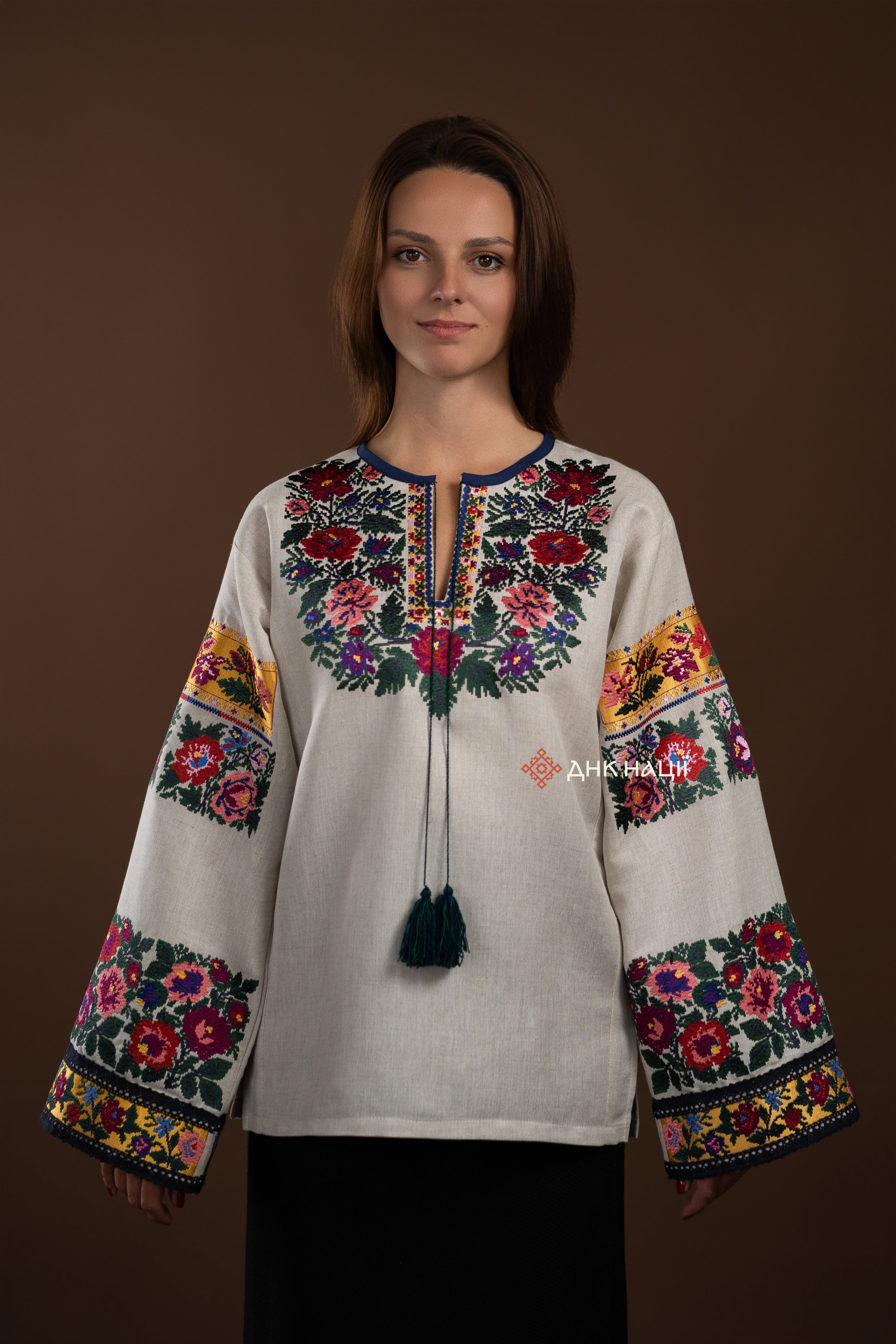 Вишиванка жіноча "Рута (2)"(сіра)