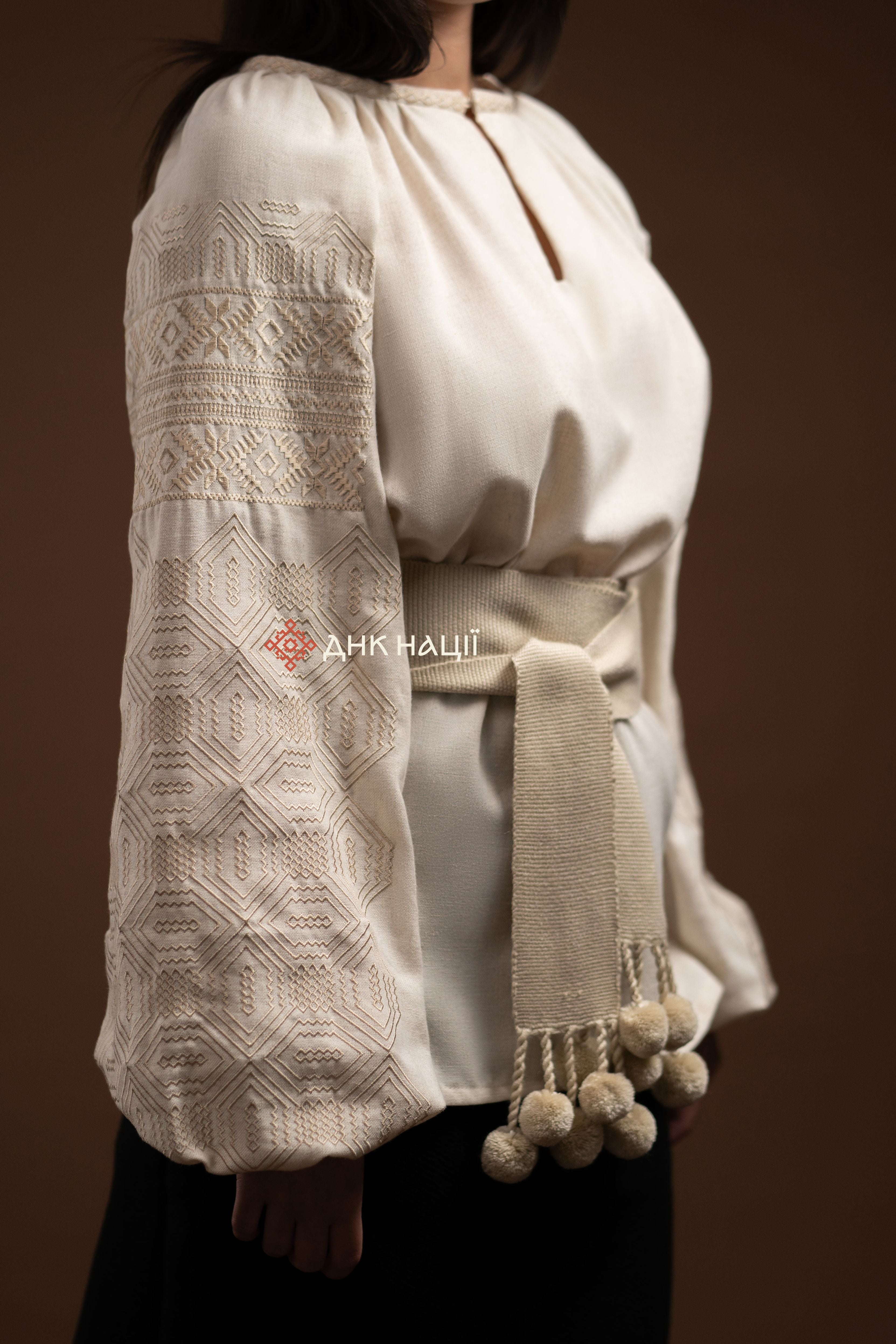 Вишиванка жіноча "Десна (3)"(бежева)