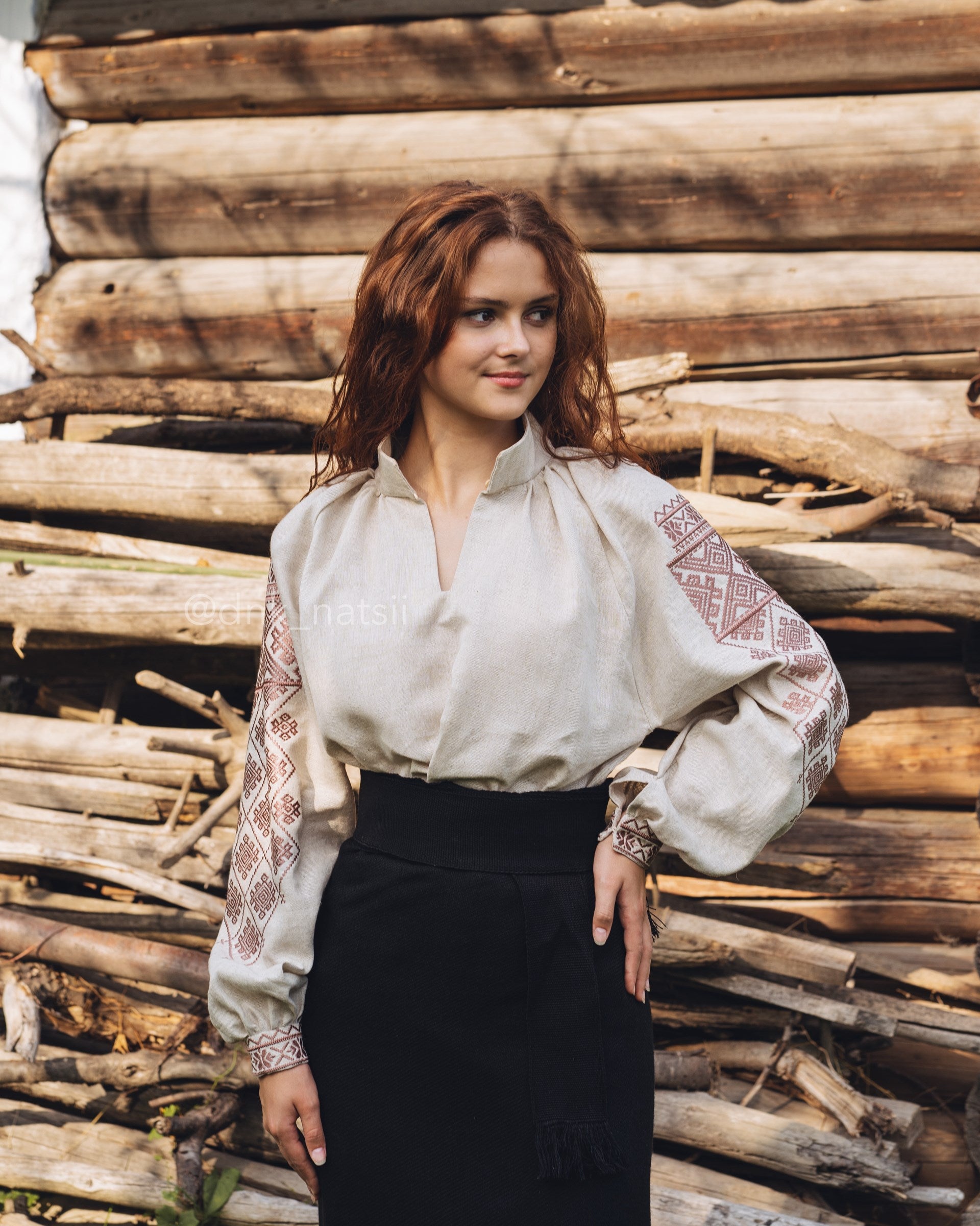 Вишиванка жіноча "Княжа (2)"(сіра)