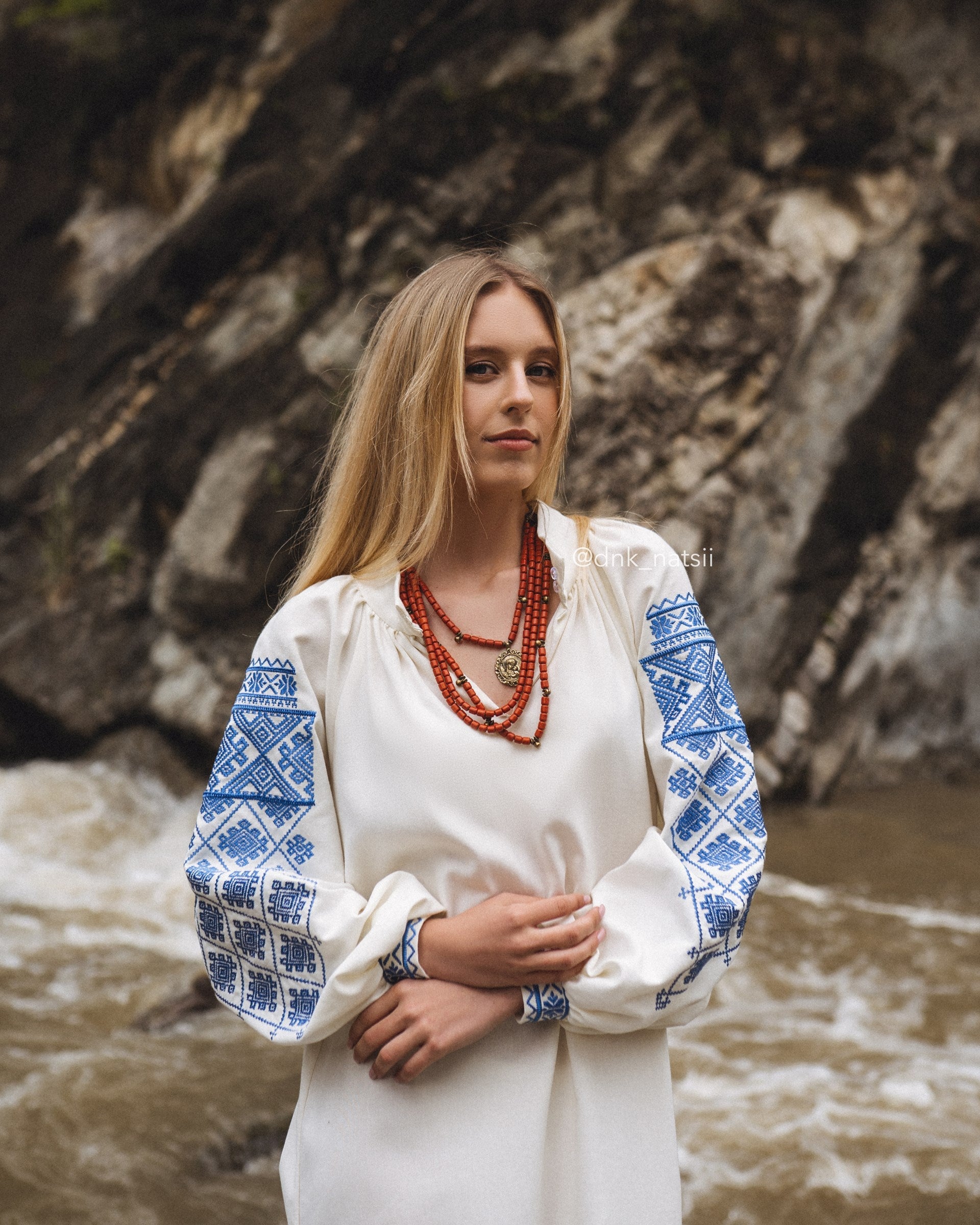 Вишита сукня "Княжа (3)"(молочна)