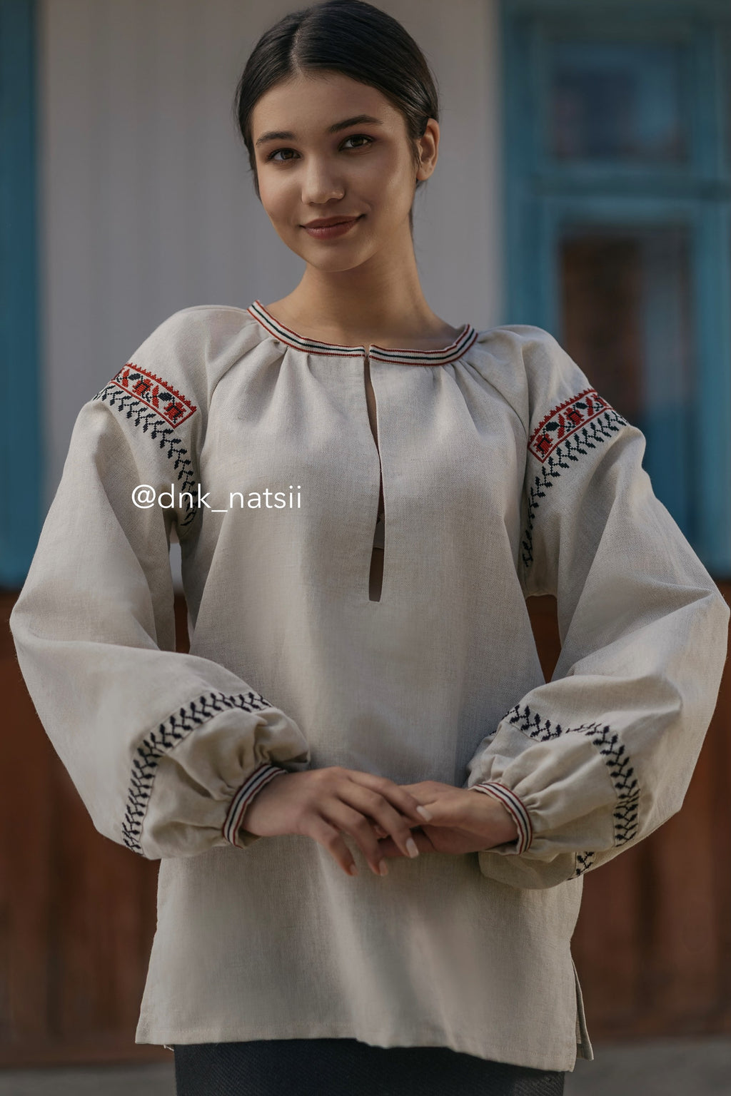 Вишиванка жіноча "Окраса (1)"(сіра)