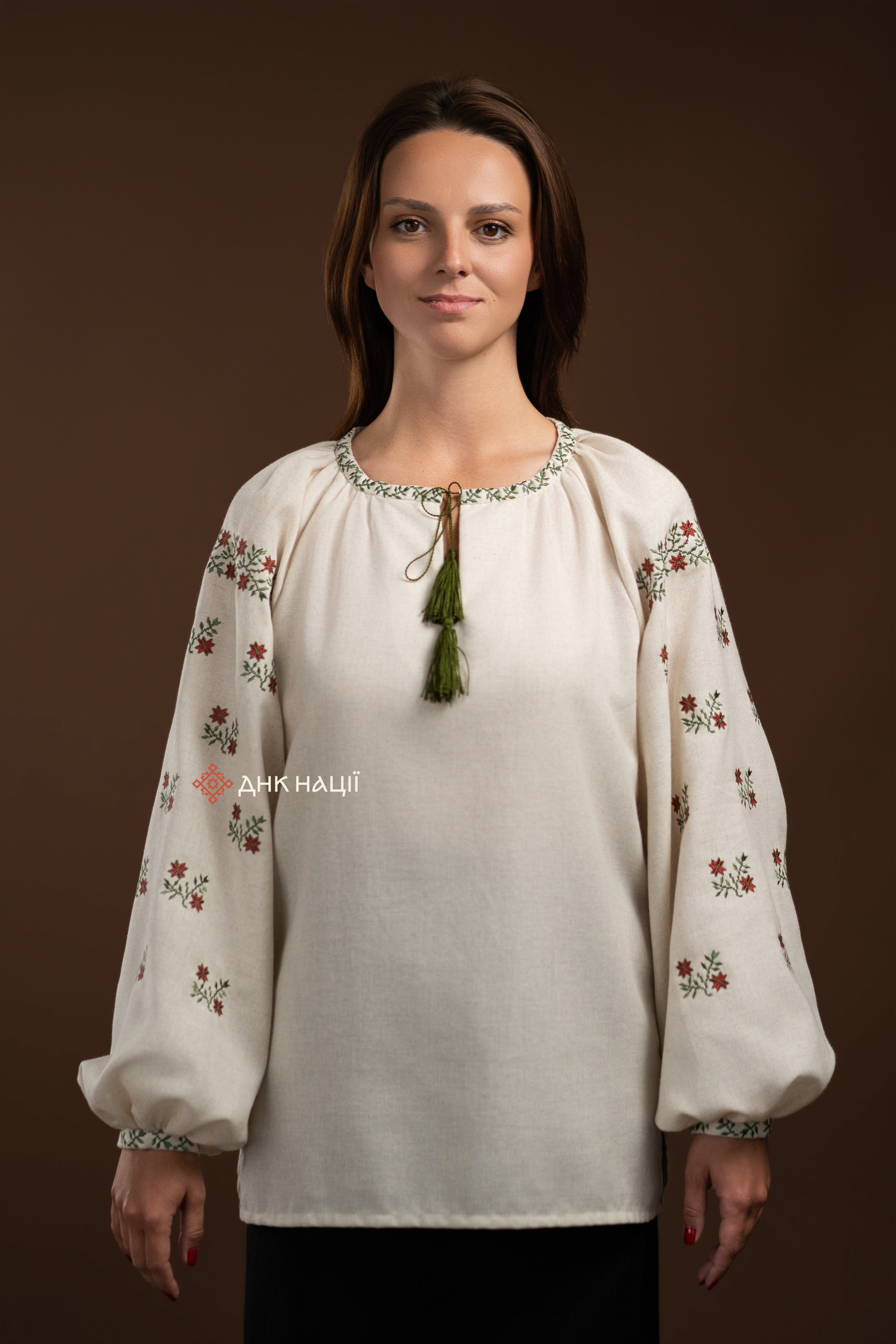 Вишиванка жіноча "Лелія (1)"(бежева)