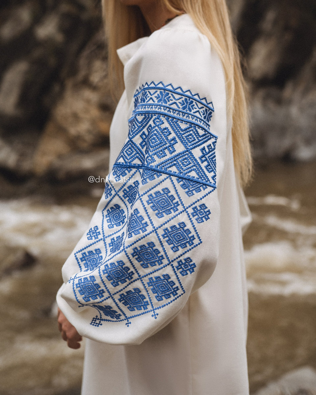 Вишита сукня "Княжа (3)"(молочна)