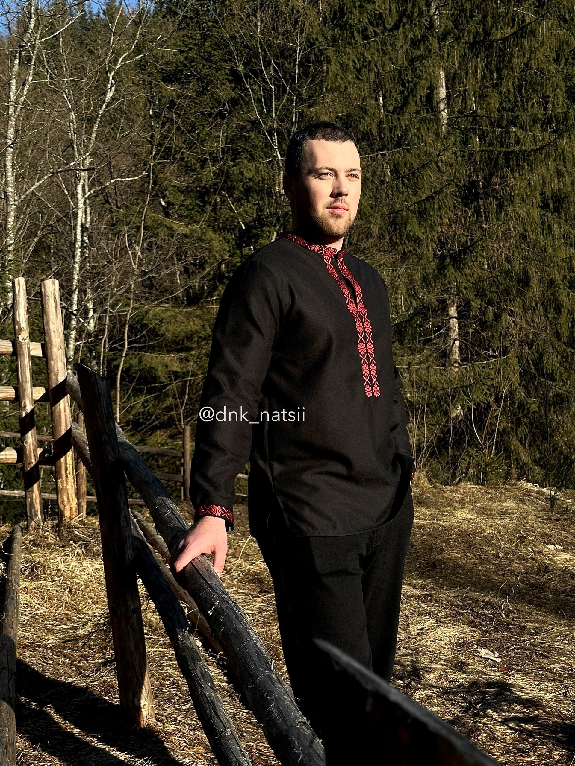 Вишиванка чоловіча "Княжа (4)"(чорна)