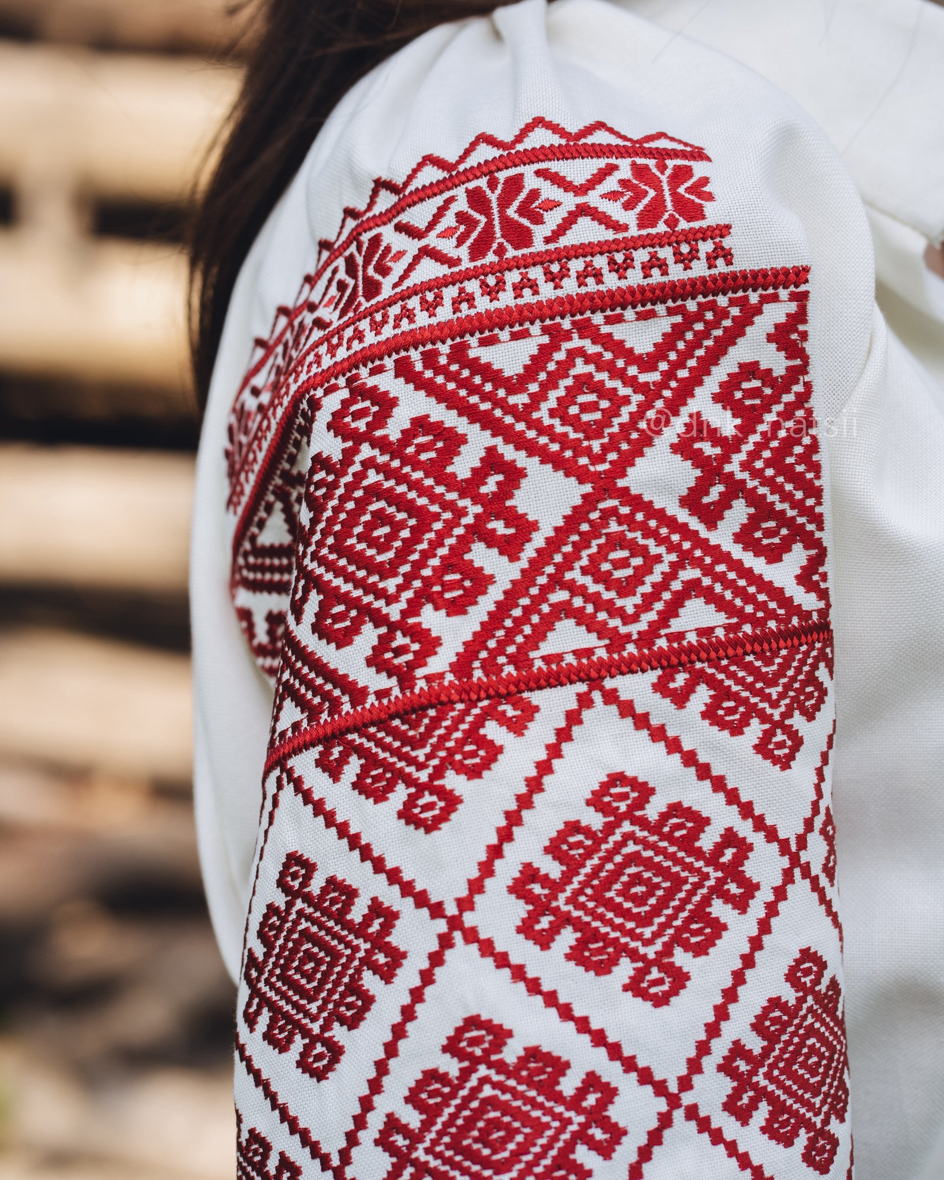 Вишиванка жіноча "Княжа (1)"(молочна)