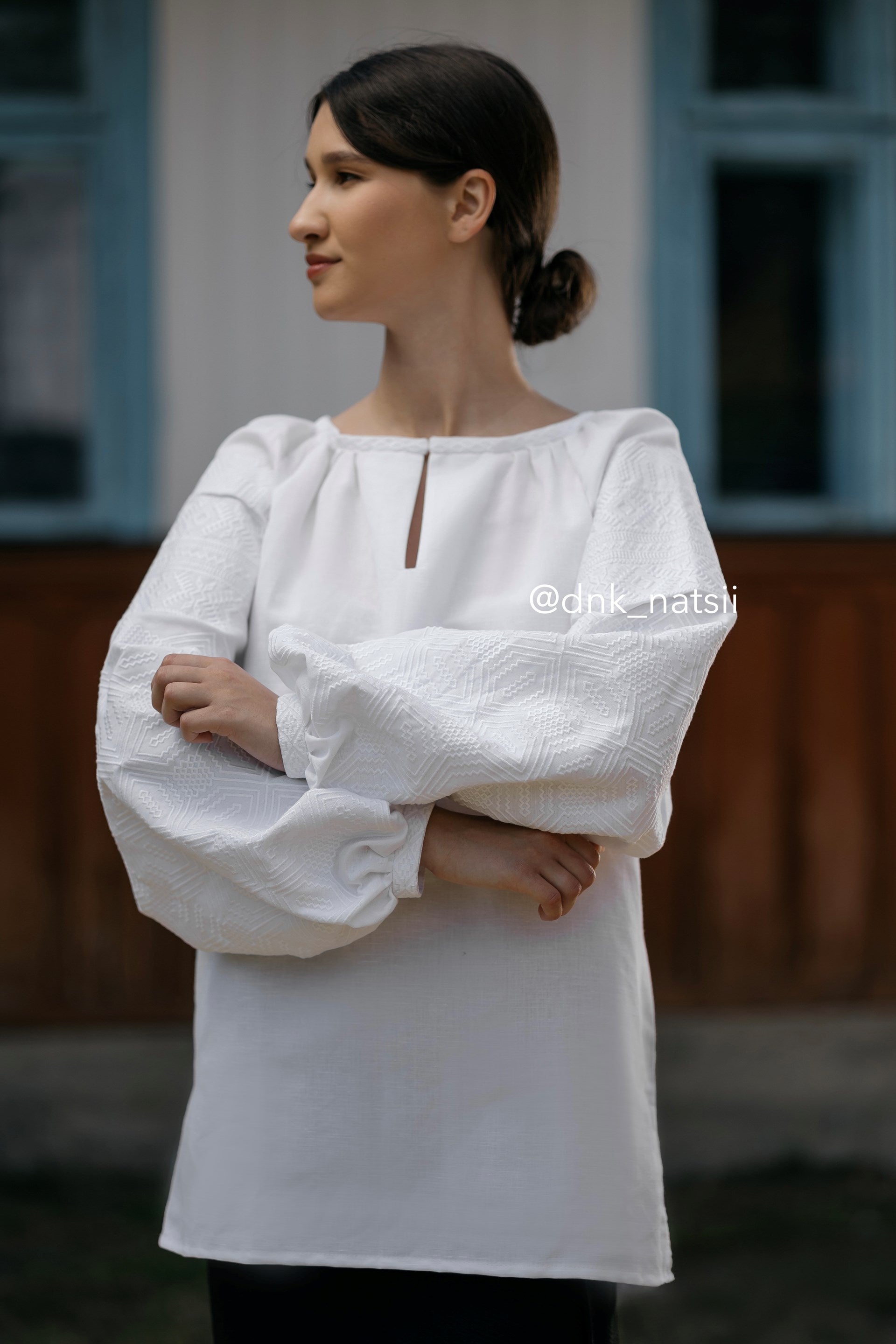 Вишиванка жіноча "Десна (1)"(біла)