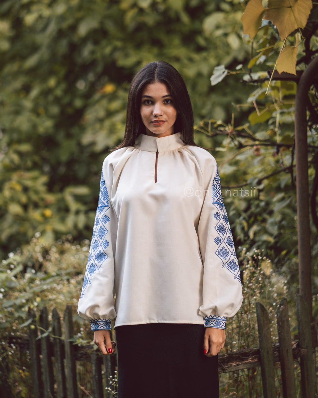 Вишиванка жіноча "Княжа (3)"(молочна)