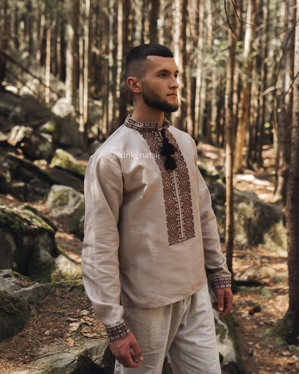 Вишиванка чоловіча "Благовільна"(коричнева)