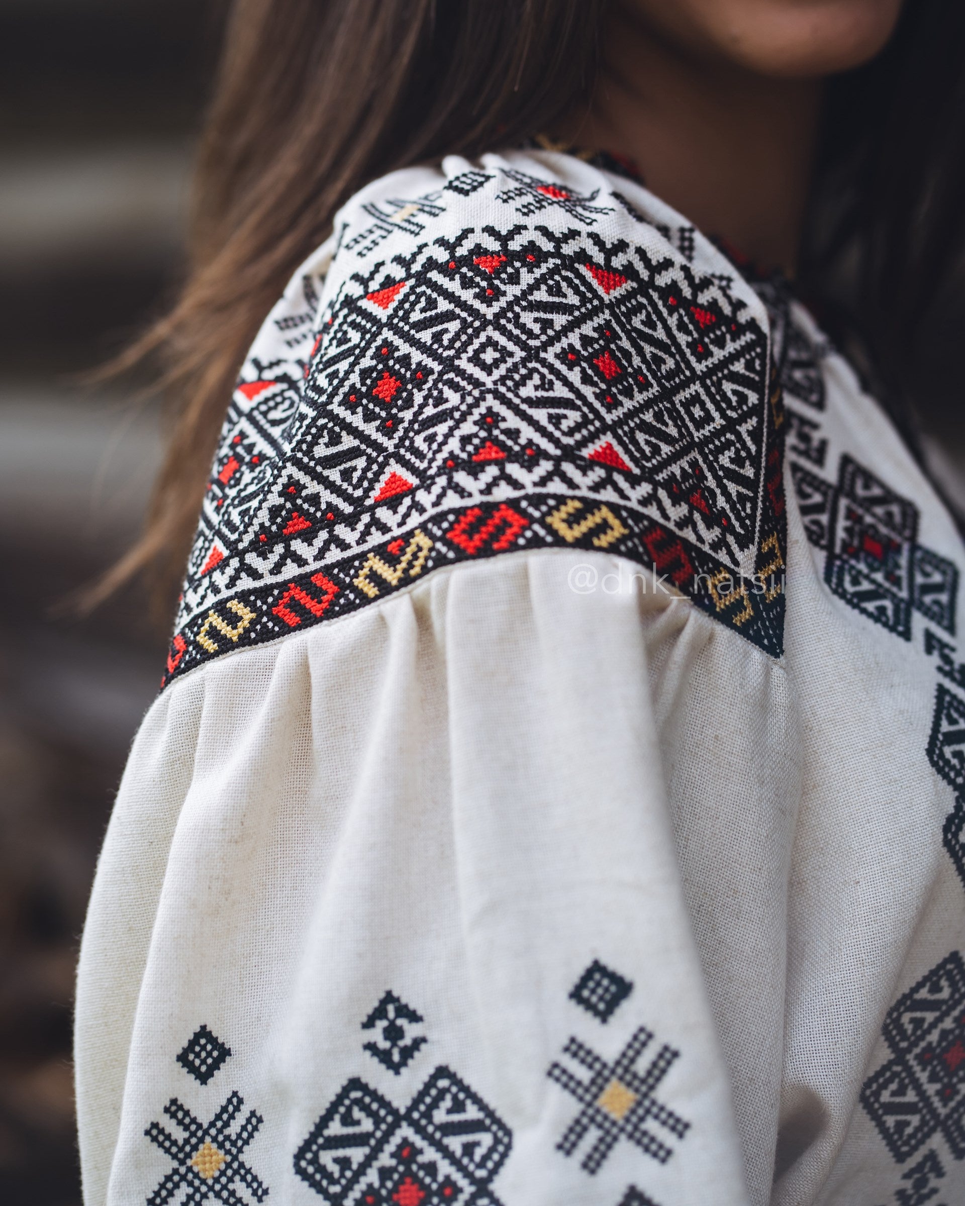 Вишиванка жіноча "Черемош (1)"(бежева)