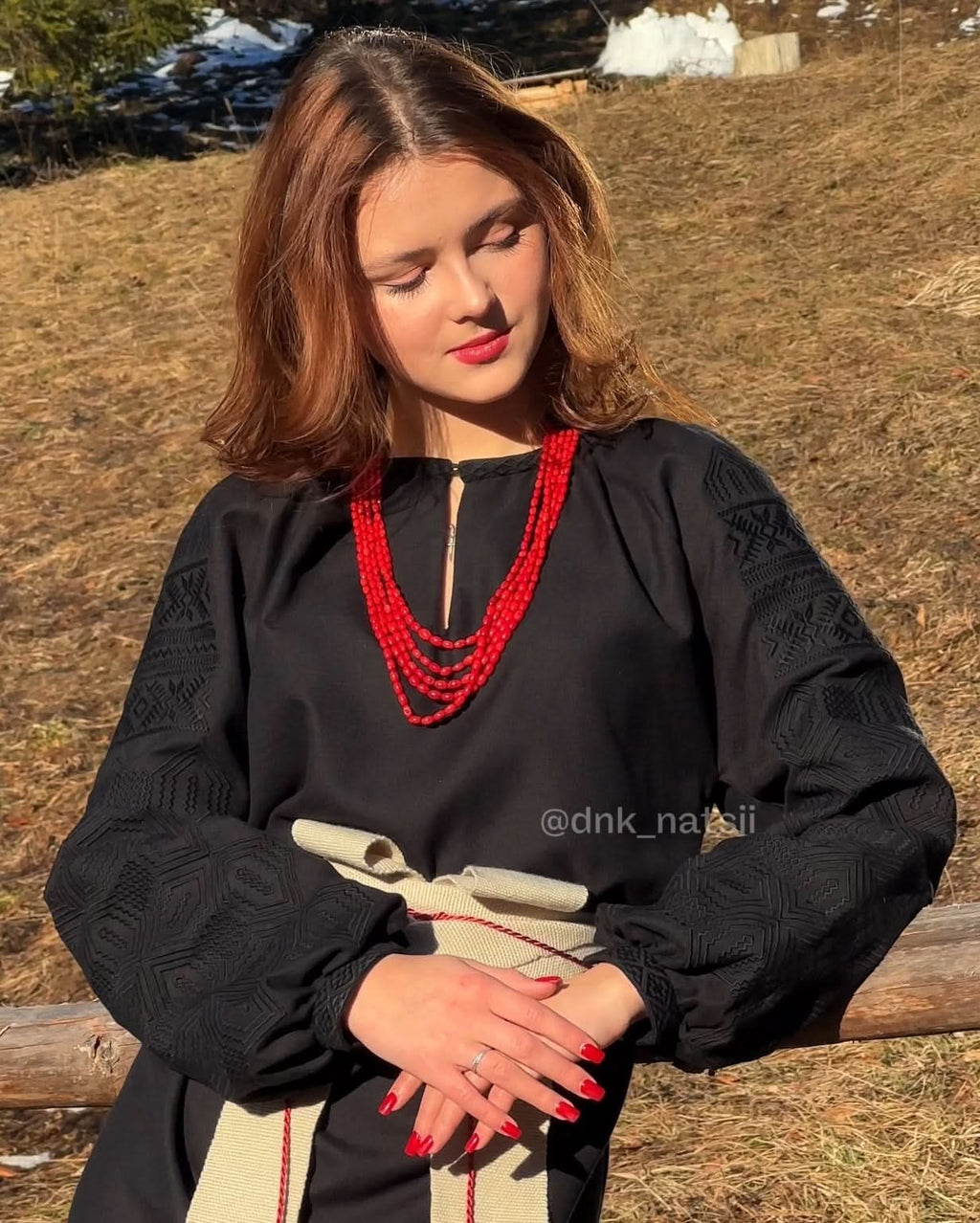 Вишита сукня "Десна (2)"(чорна) - Інтернет-Магазин вишиванок ДНК Нації